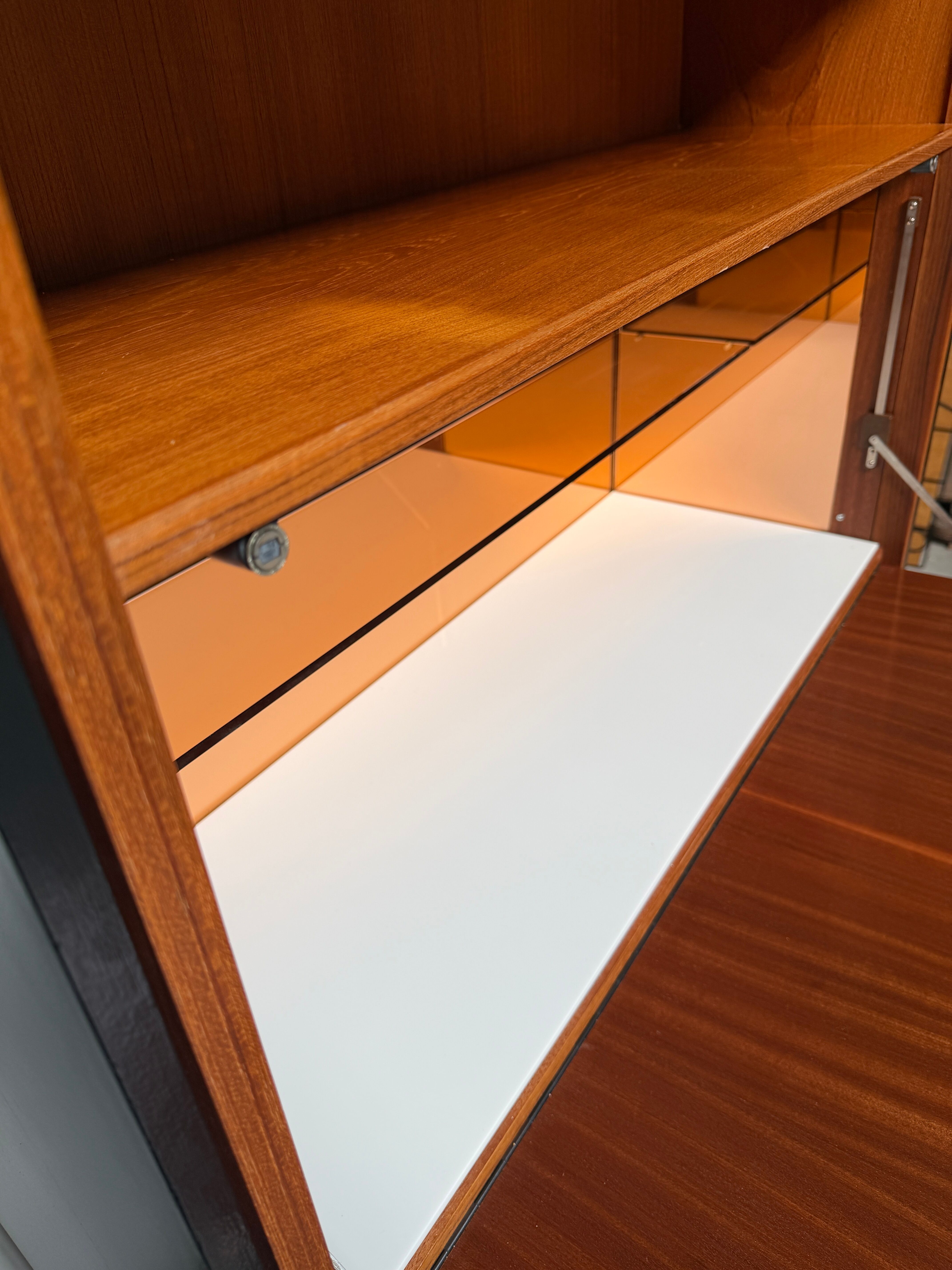 Barschrank Highboard
