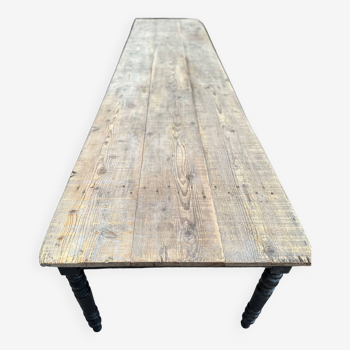 Huge tavern table