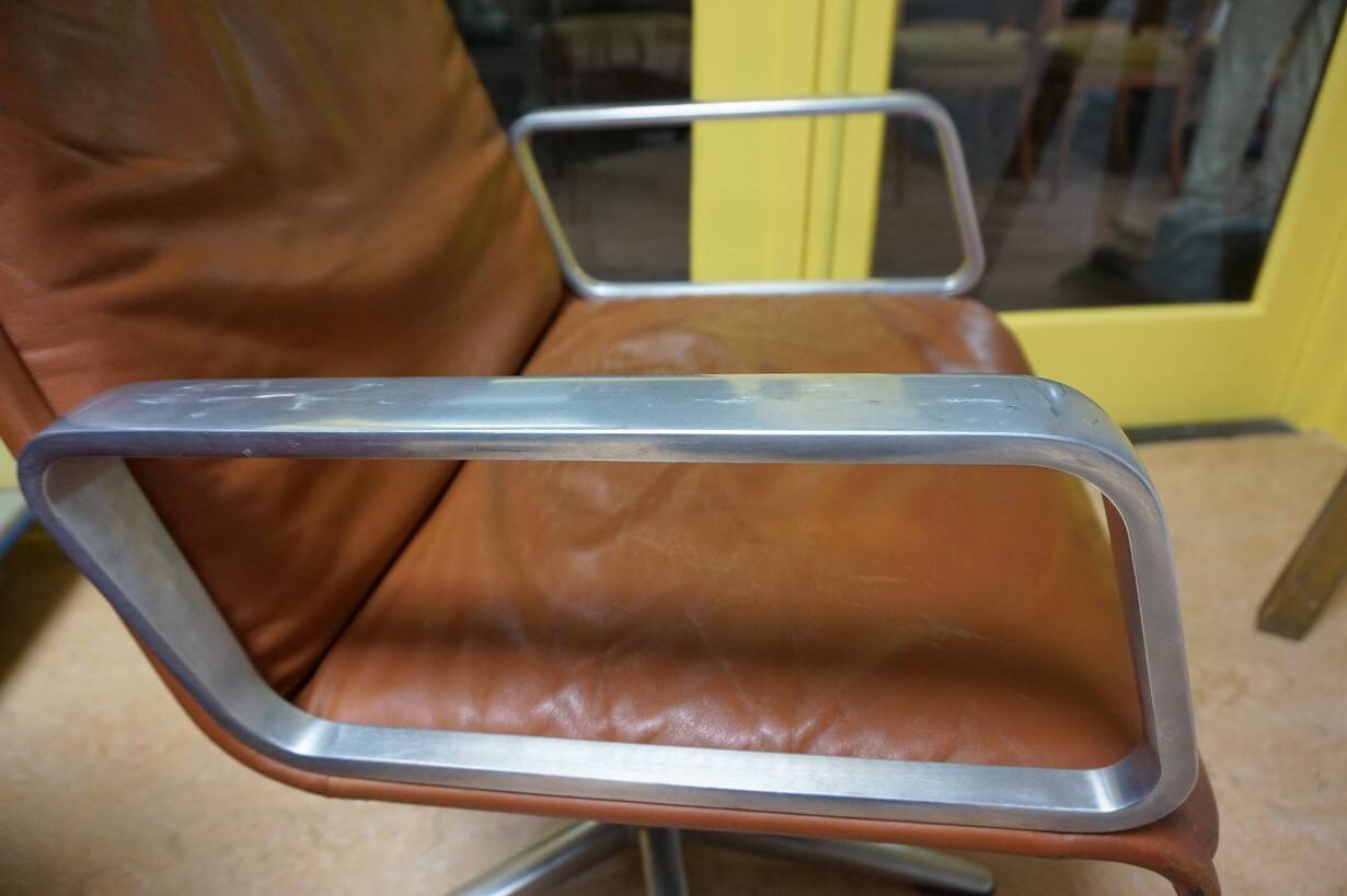 Program 2000 armchair in leather by Delta Design for Wilkhahn, 1960s.