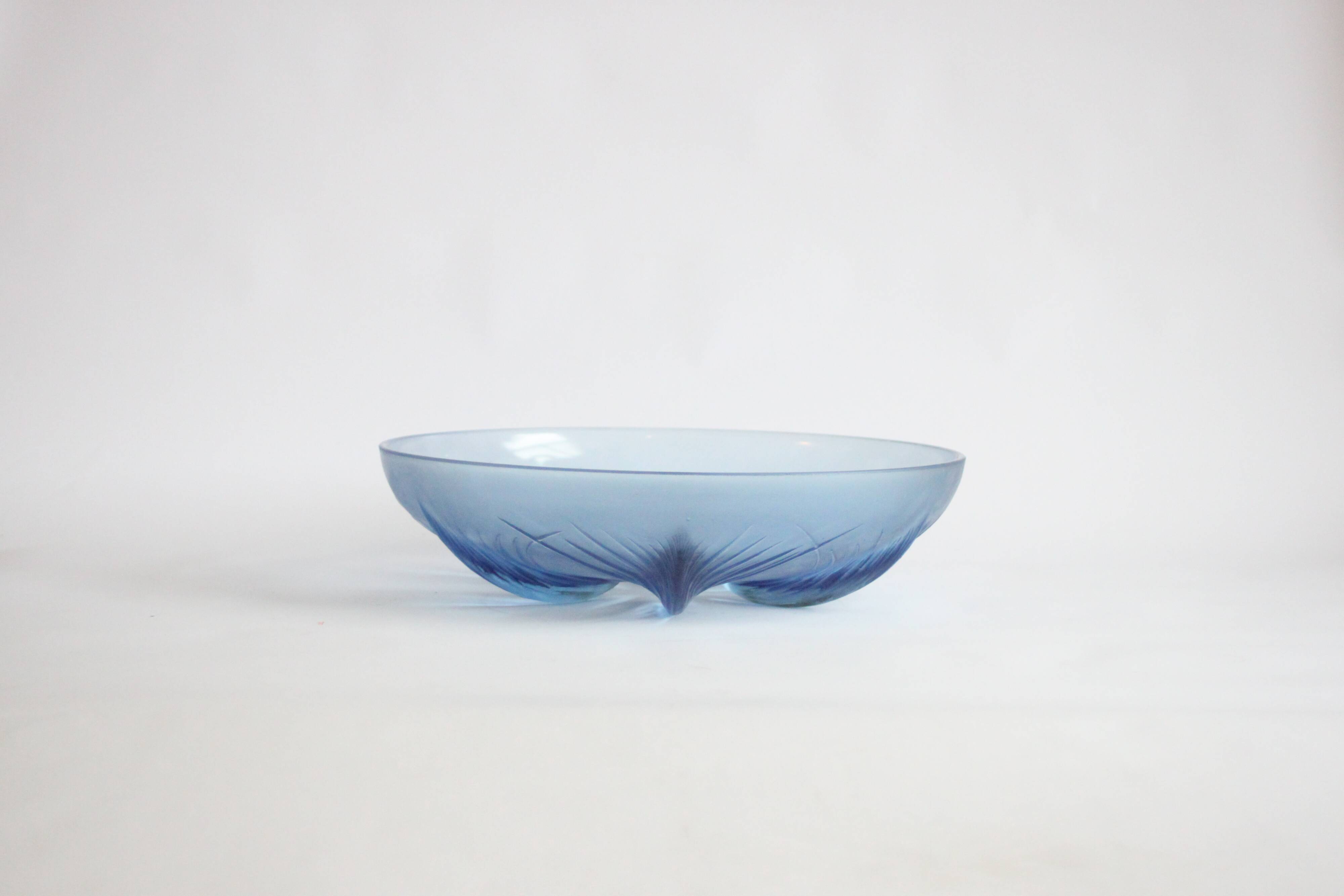 Papyrus bowl by Verlys glass, 1930s