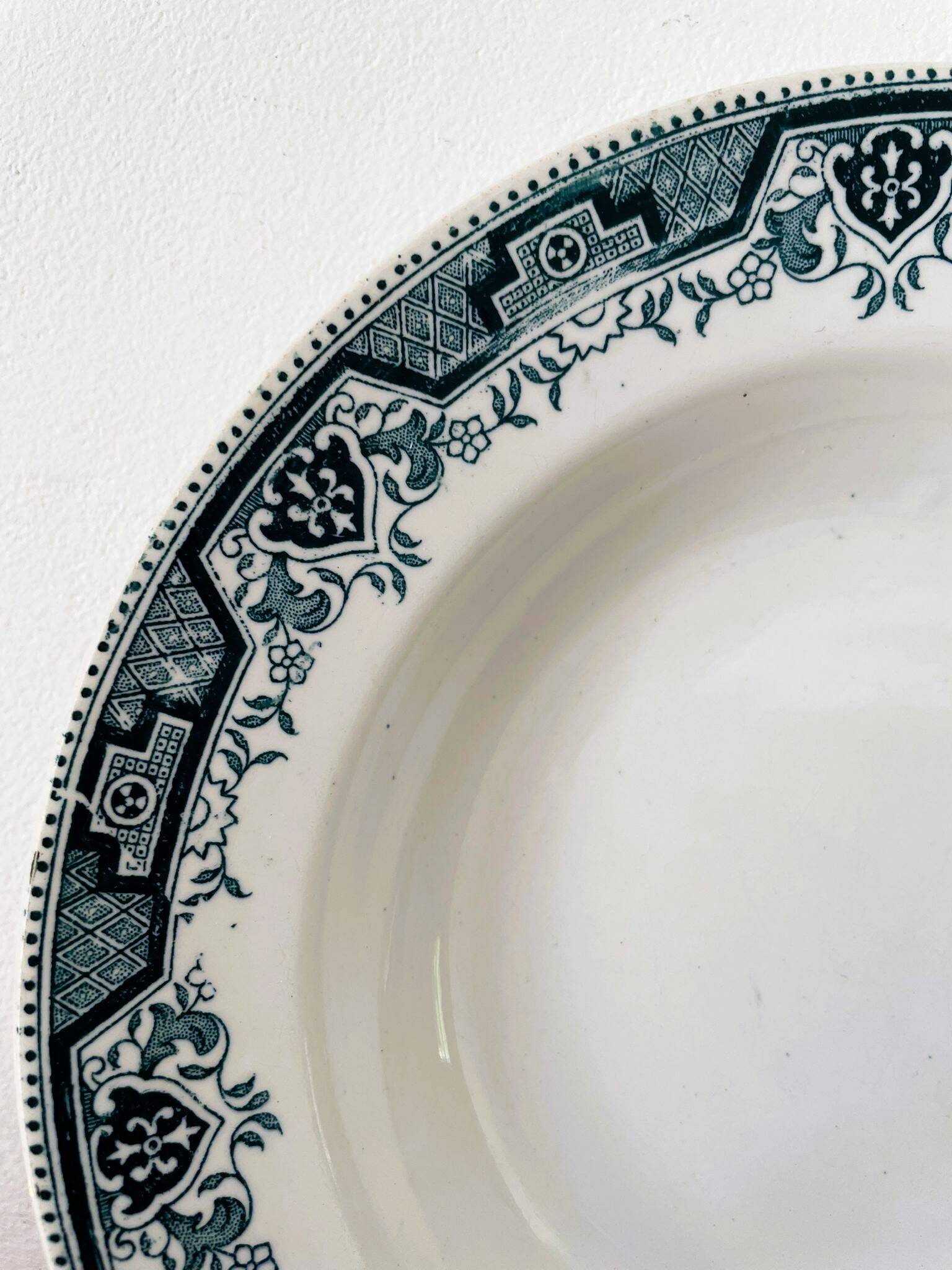 Lot of 6 ironstone plates (Morocco series)