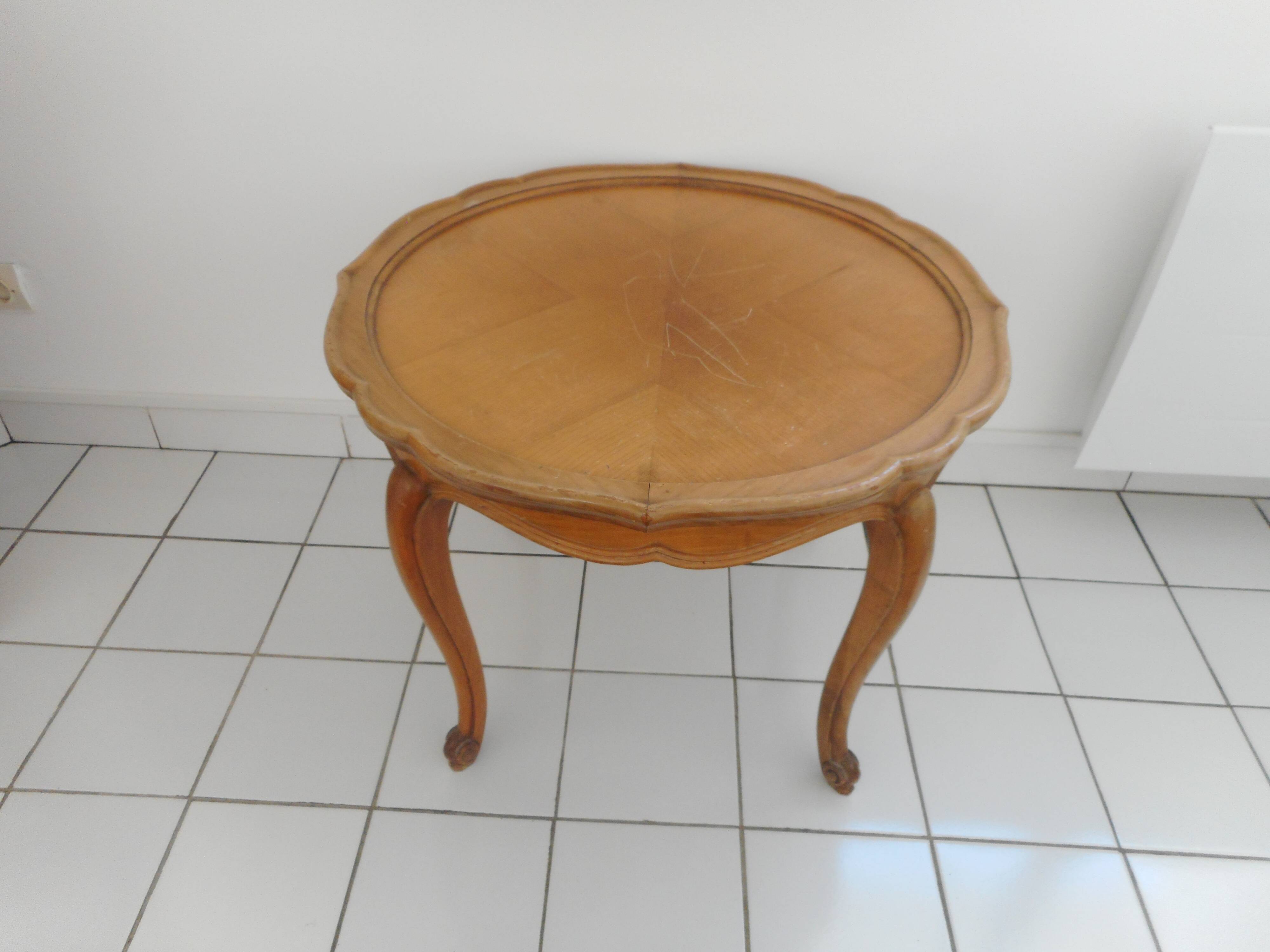 Louis XV style pedestal table