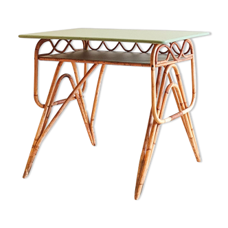 Rattan table