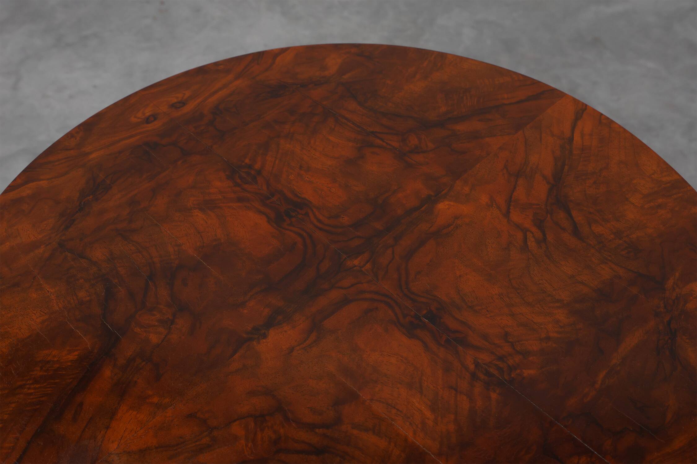 Table d'appoint moderniste Art déco à deux niveaux, France vers 1925