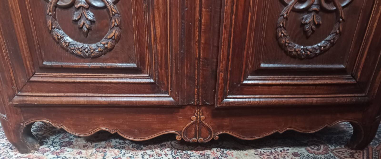 19th-century oak Renaissance wardrobe