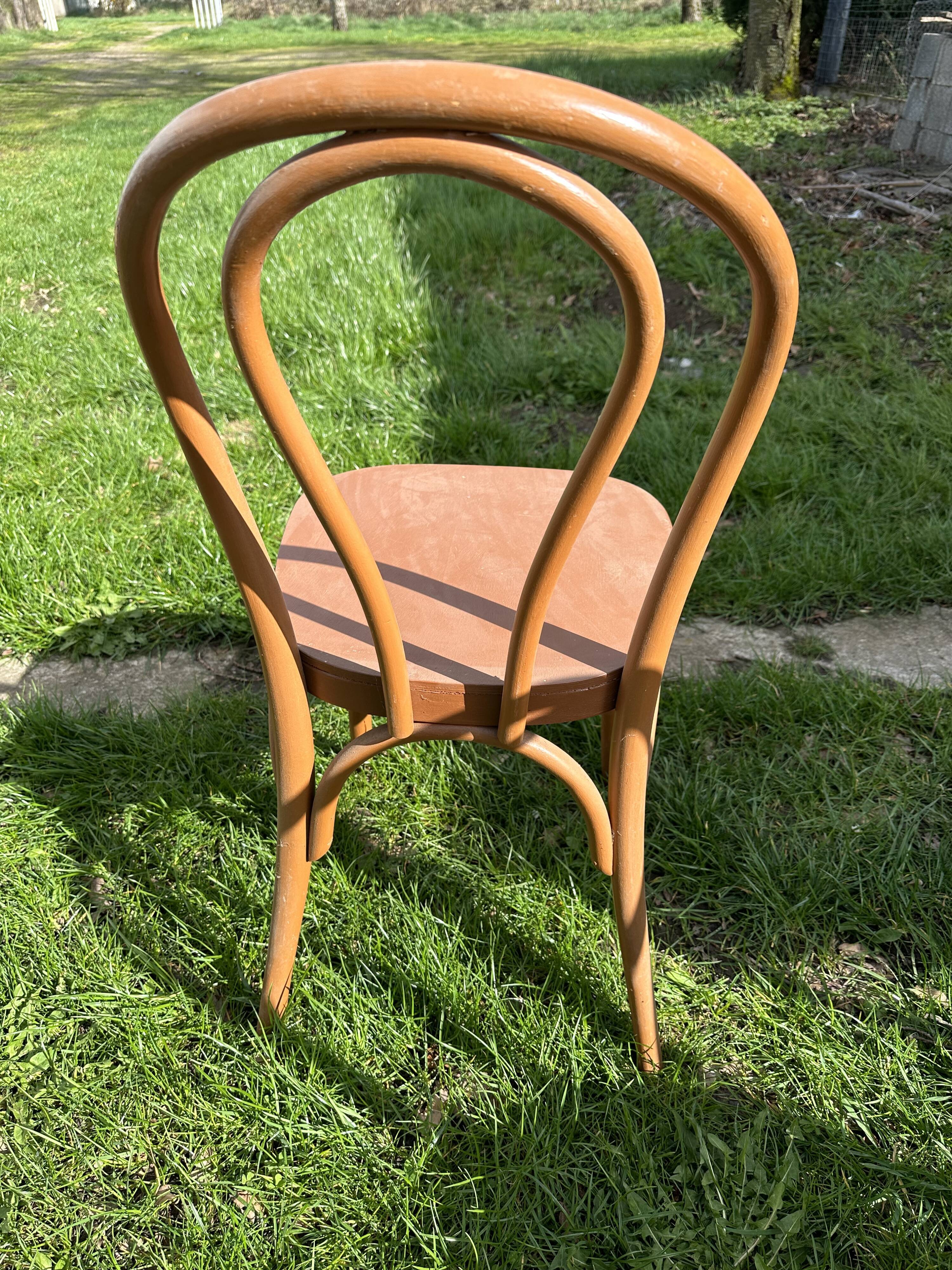 Set of 6 bistro chairs