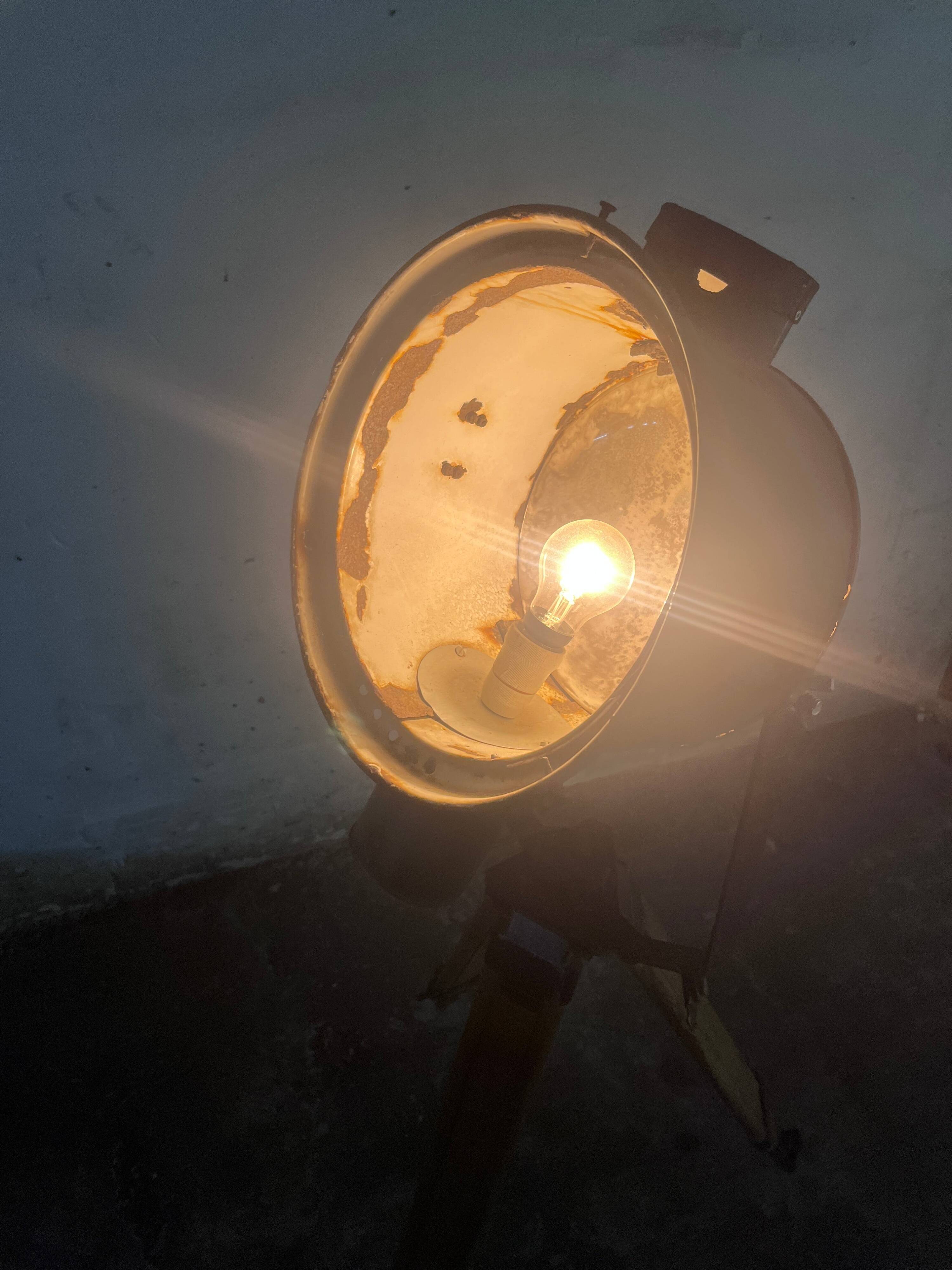Industrial spotlight floor lamp on tripod PZO STG 4, Poland, 1970s