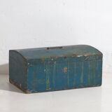 Petit coffre ancien patiné bleu marine (c.1920) #68
