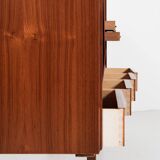 Midcentury Danish highboard in teak by E.W. Bach for Sejling Skabe 1960s - with 4 doors & 4 drawers