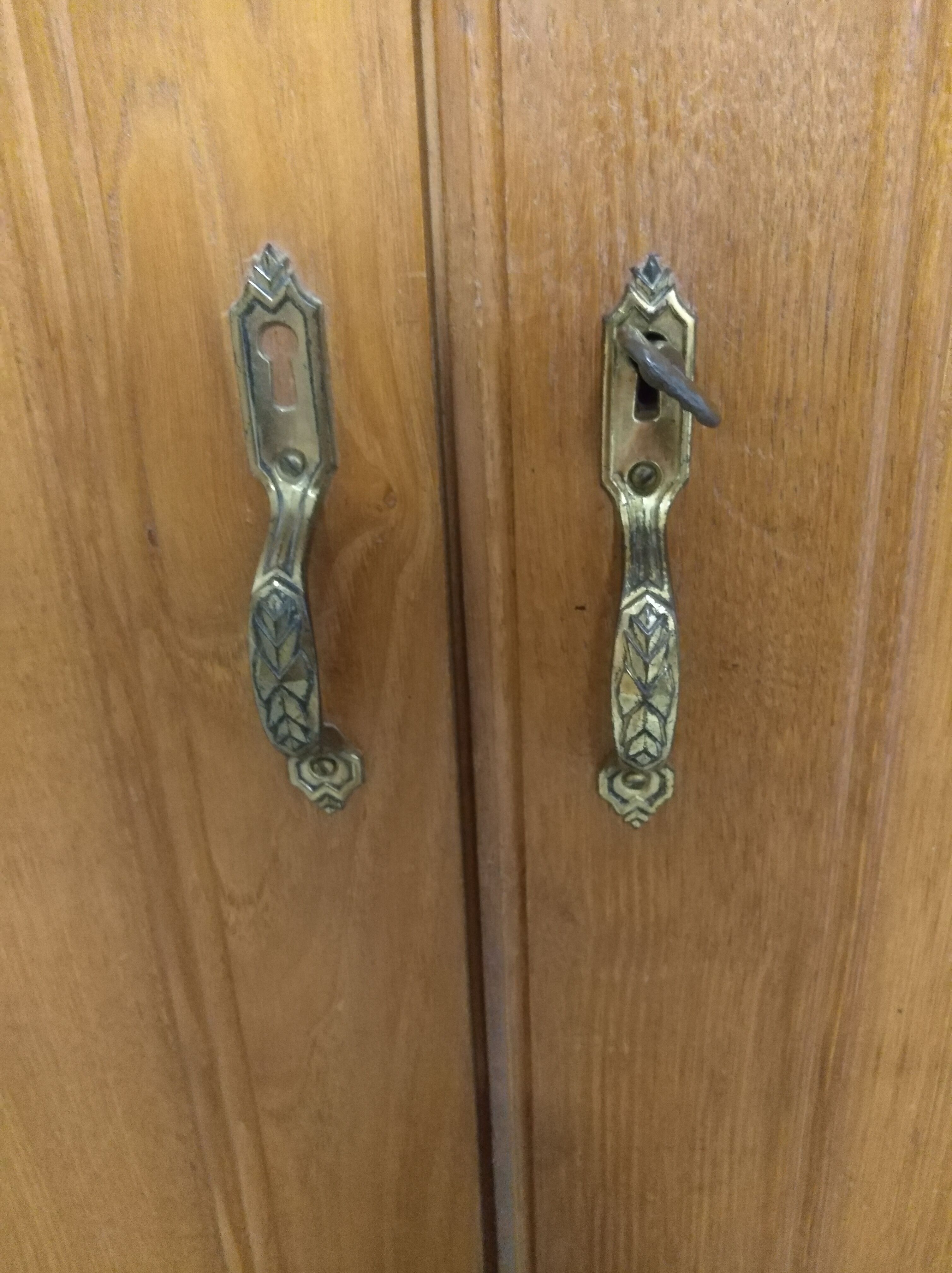 1940 art deco parisian wardrobe