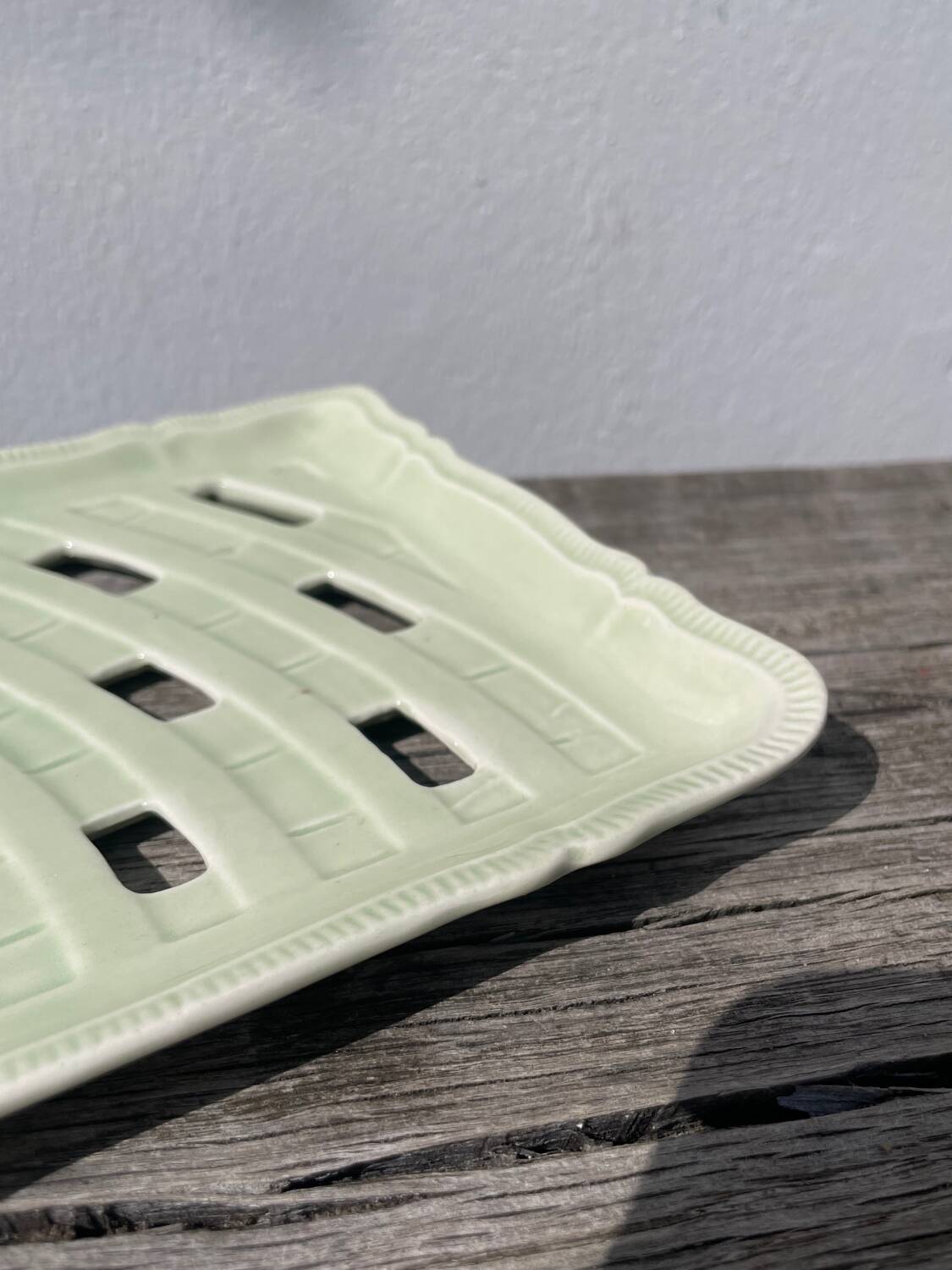 Sarreguemines ceramic braided dish