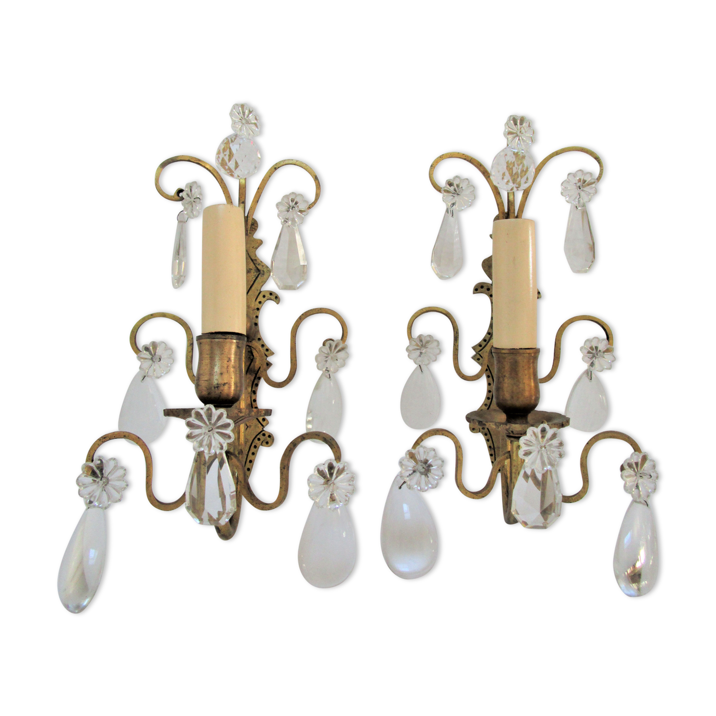 Pair of wall lamps patinated gilded bronze and early twentieth century glass grapevines
