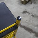 Paire de tabouret de bar italien ajustables jaune laqué et noir