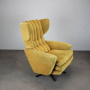 Fauteuil pivotant à oreilles de style mid-century des années 1960, Tchécoslovaquie