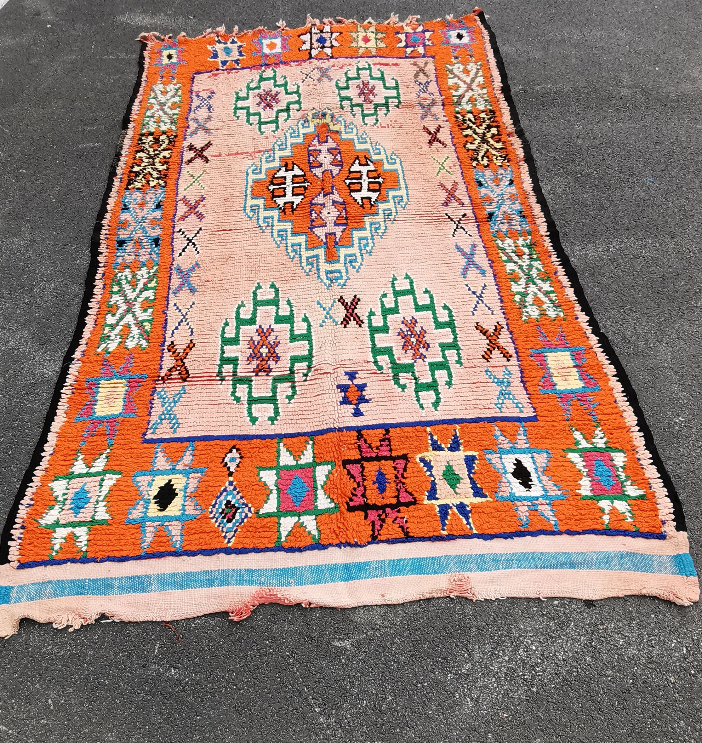 Berber rug boujaad vintage