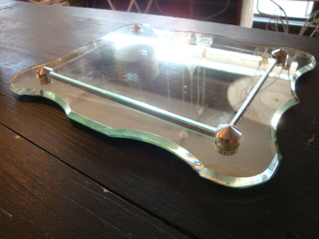 Bevelled mirror 33x27cm