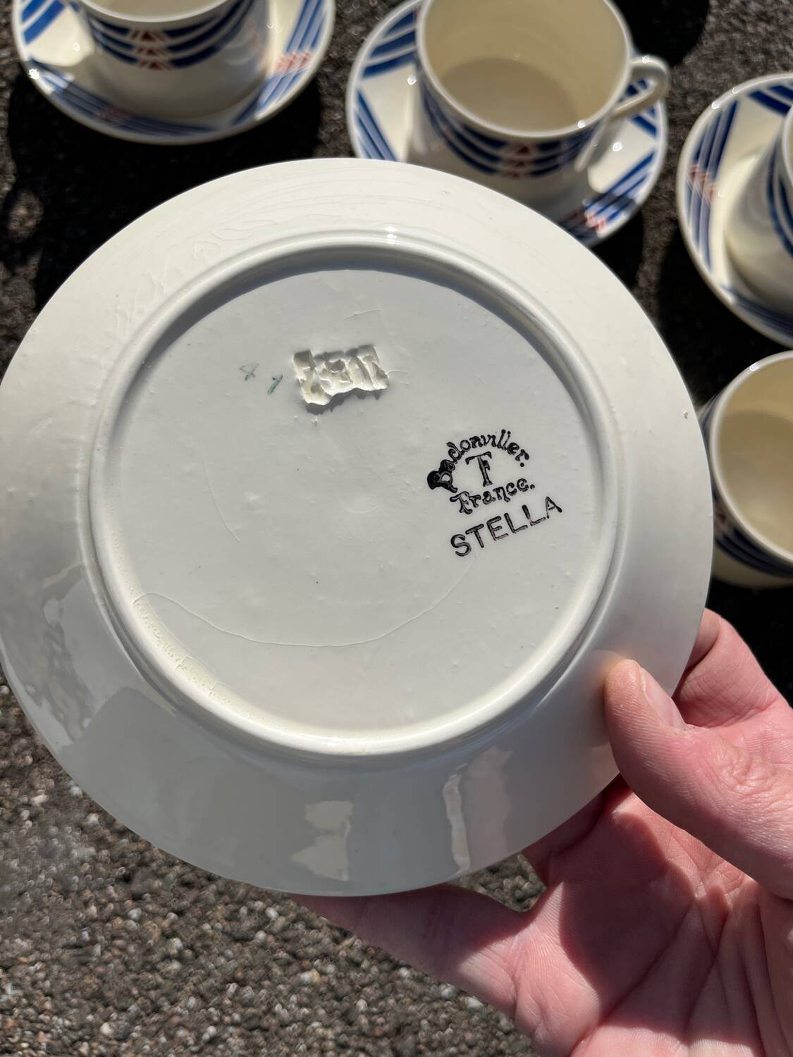 Set of 5 Badonviller Stella earthenware tea or chocolate cups