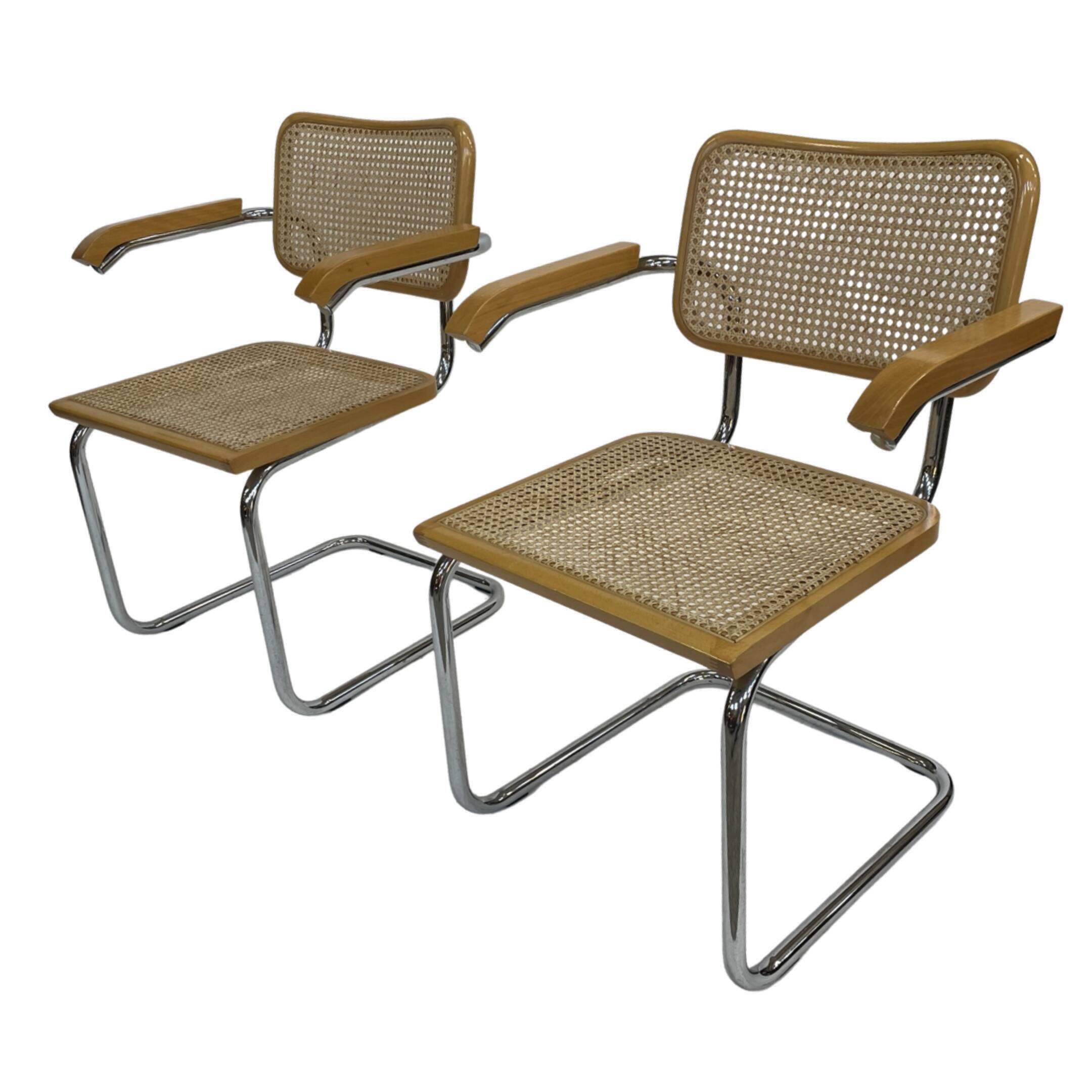 Cesca chair B64 with armrests by Marcel Breuer Design