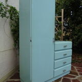 Asymmetrical wardrobe from the 1930