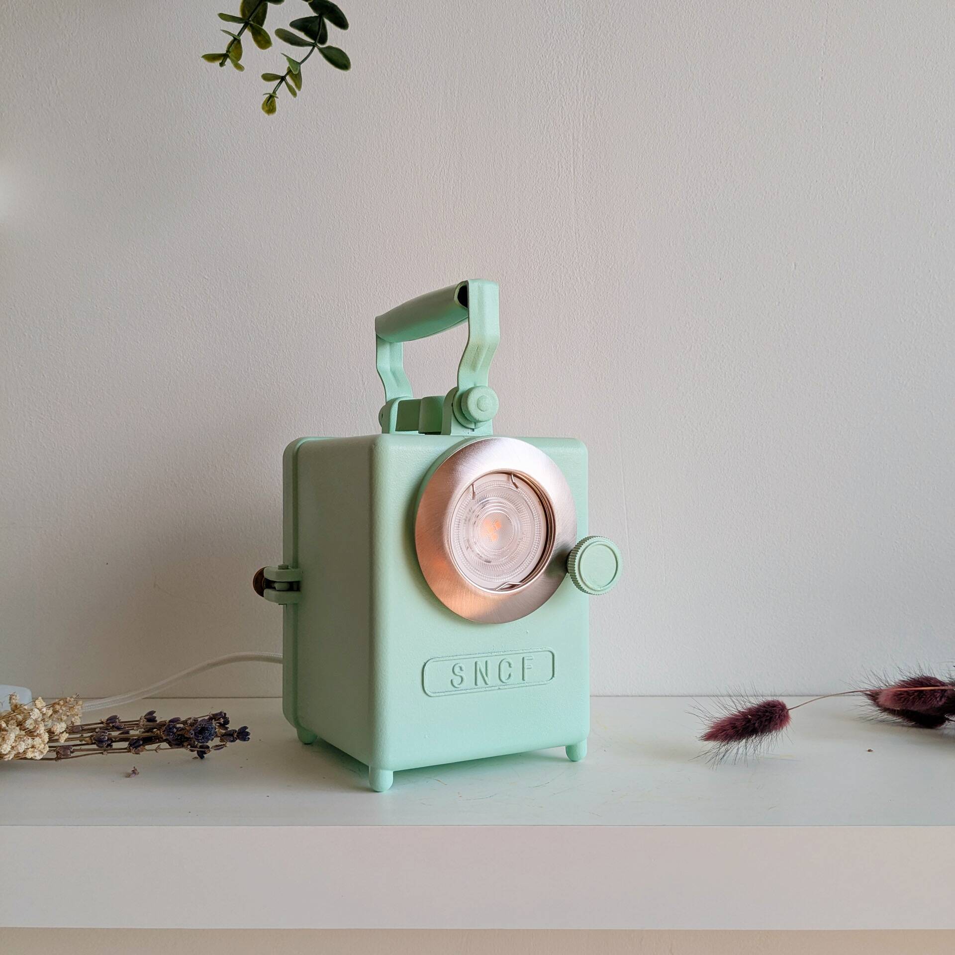 Wonder Clear Blue Agral