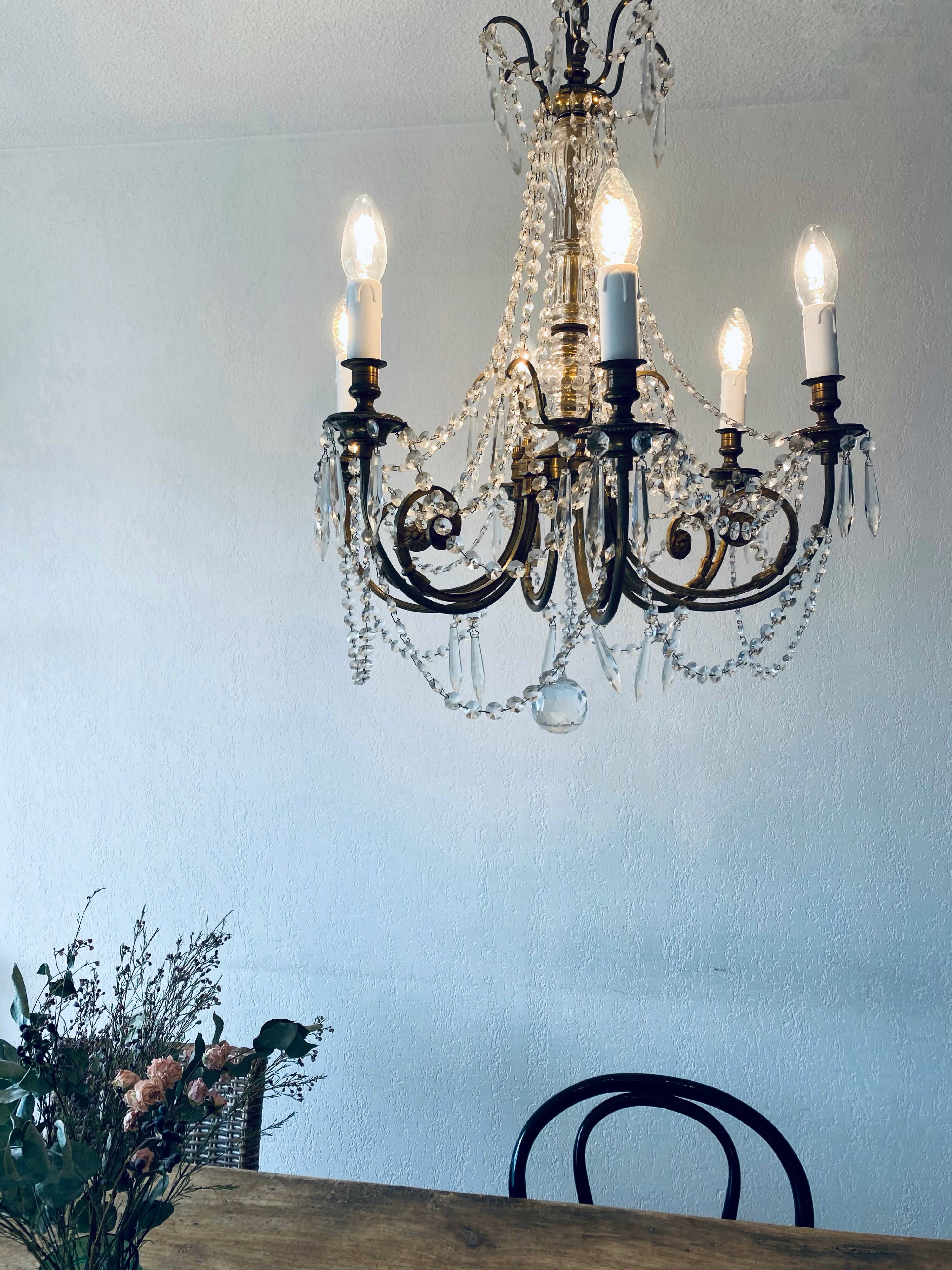 Chandelier with crystal and bronze tassels