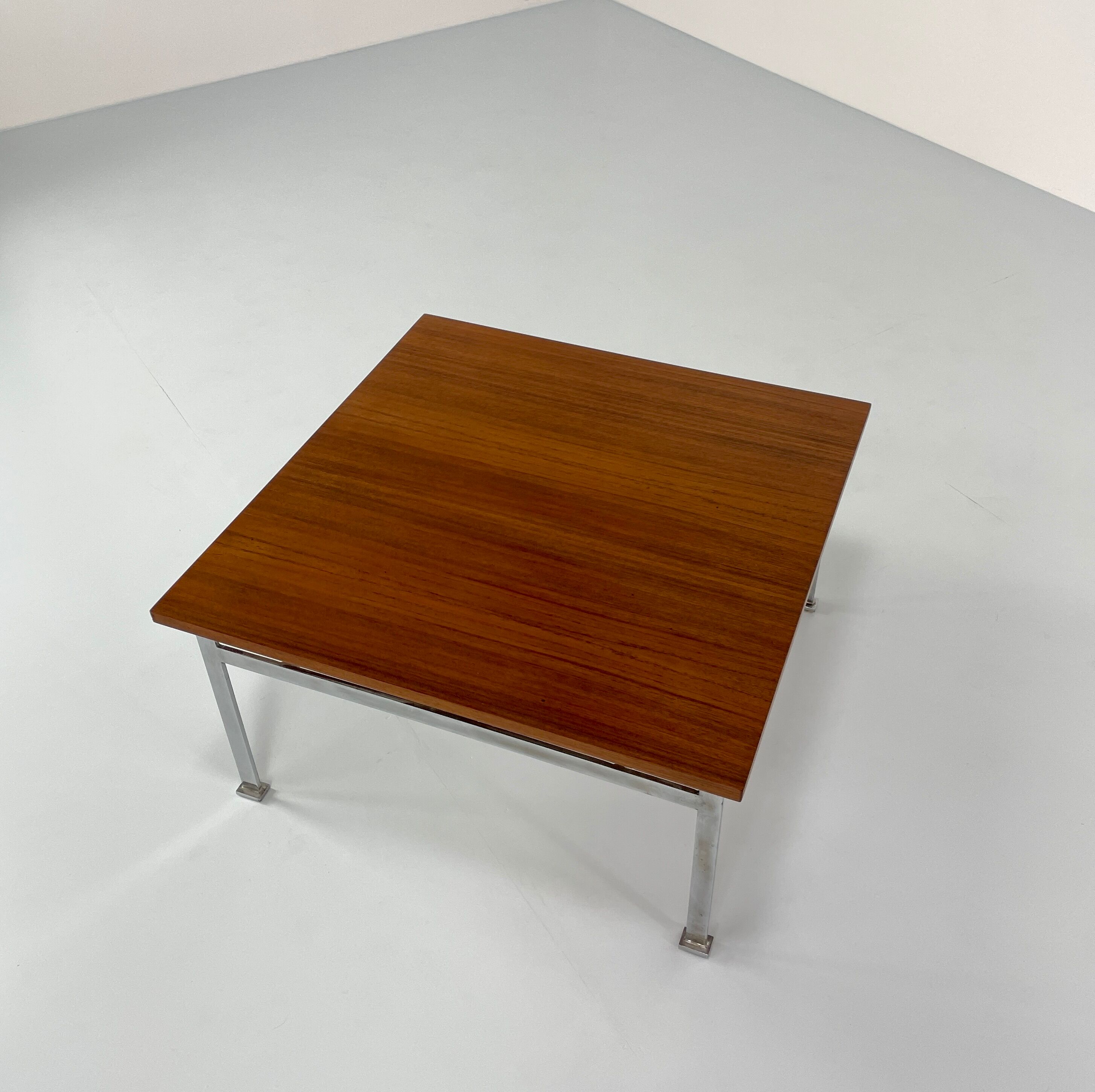 Coffee table for F.LLI Saporiti, Italy 1970