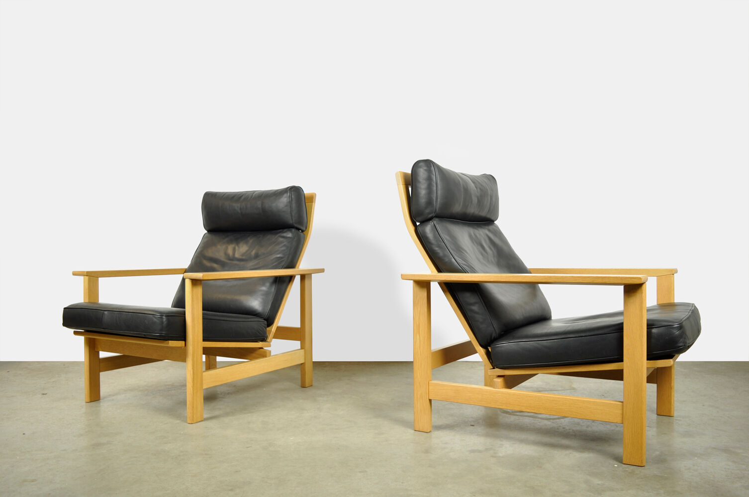 Lounge chairs, model 2461, designed by Søren Holst and produced by Frederica Stolefabrik, Denmark
