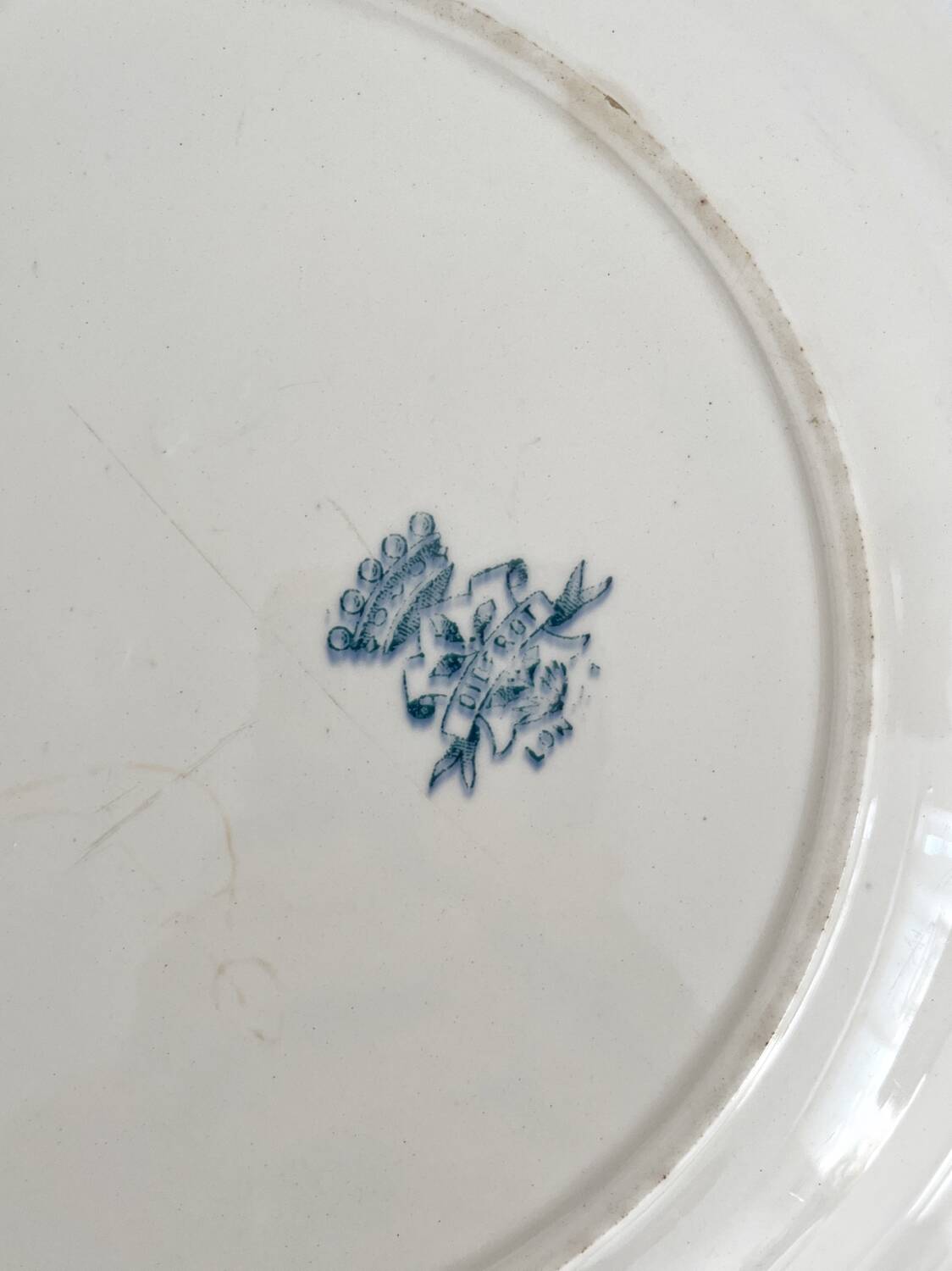 Round hollow salad bowl in ironstone “Diderot” Longwy
