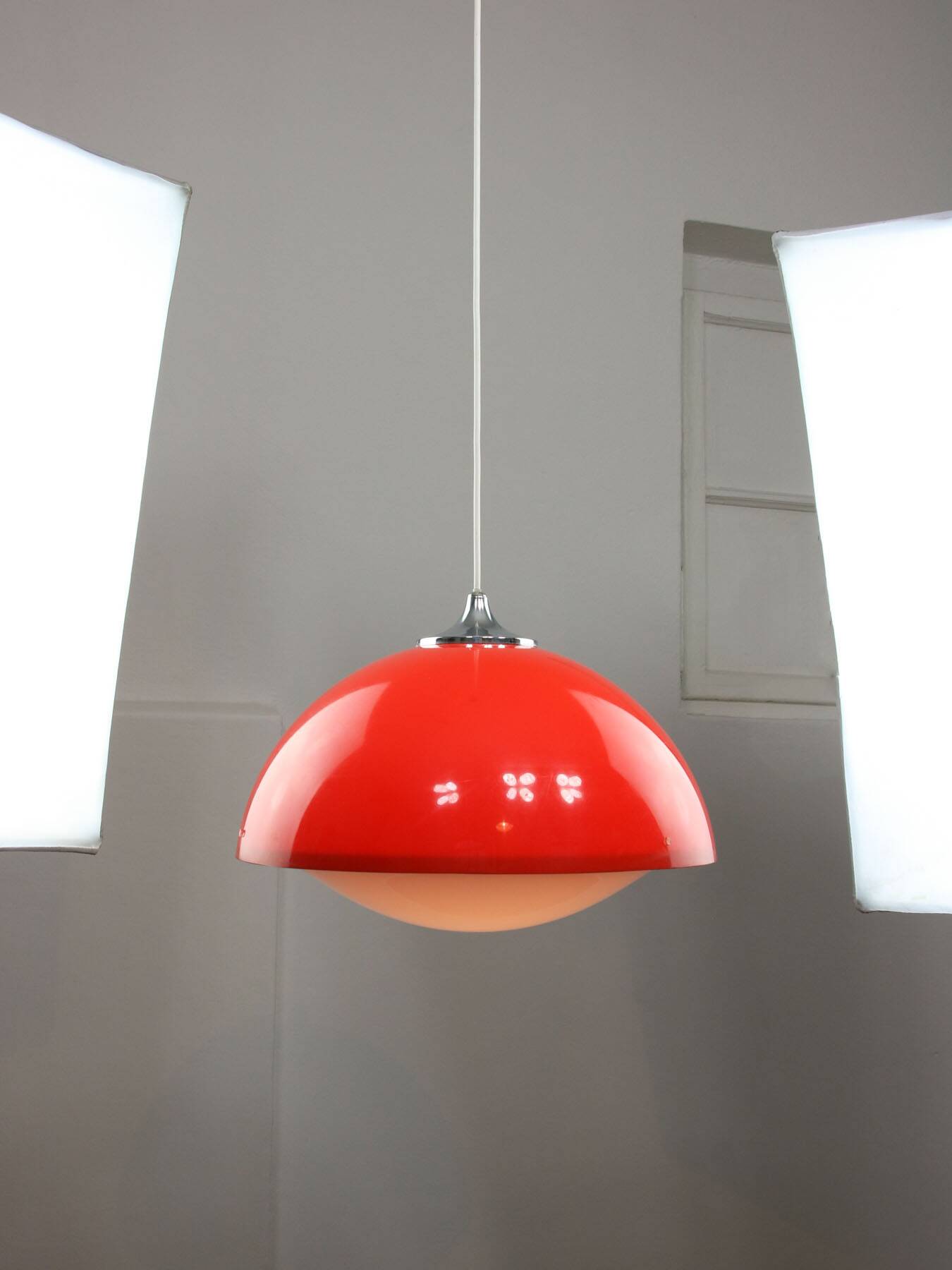 Italian Space Age Pendant in Plexiglass and Chrome, 1970s