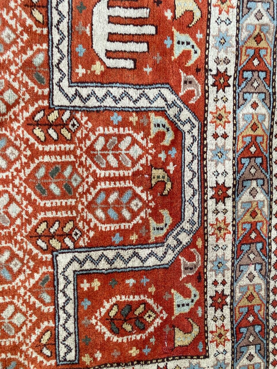 Tapis turc Anatolie 112x145 cm