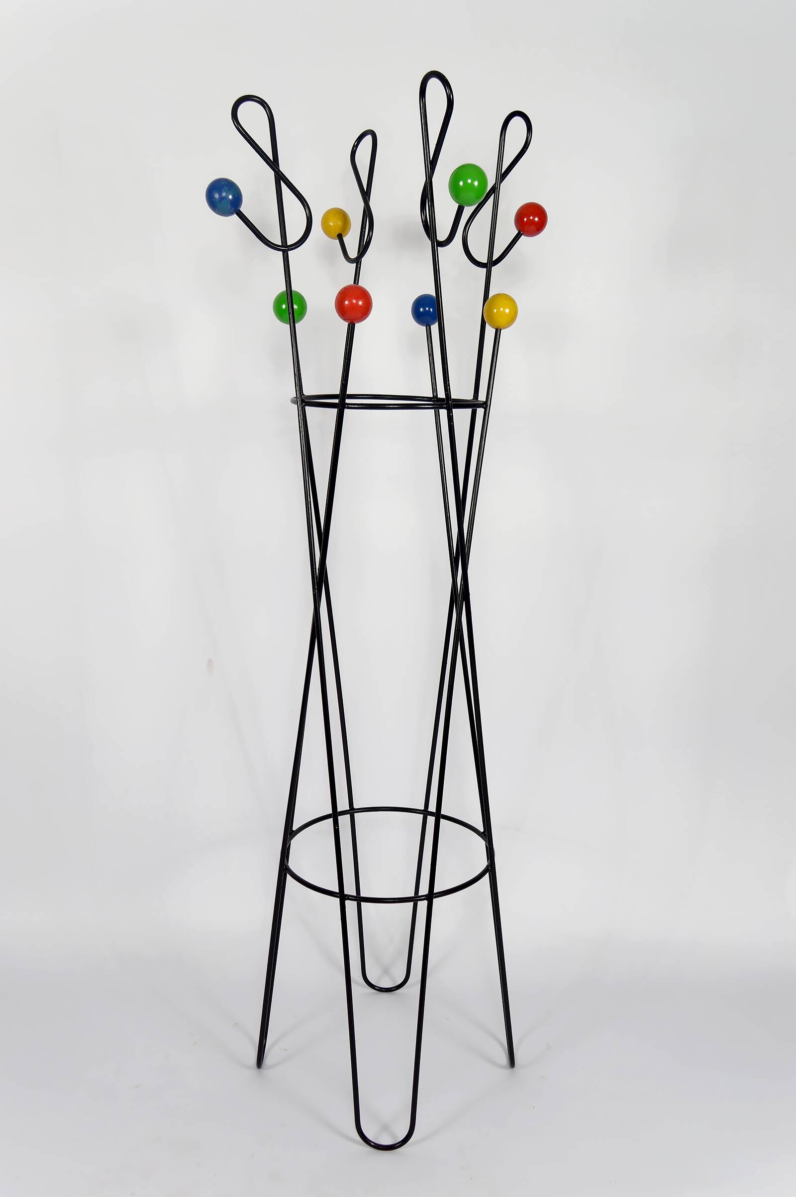 Porte-manteau « Clé de sol », par Roger Féraud, circa 1950