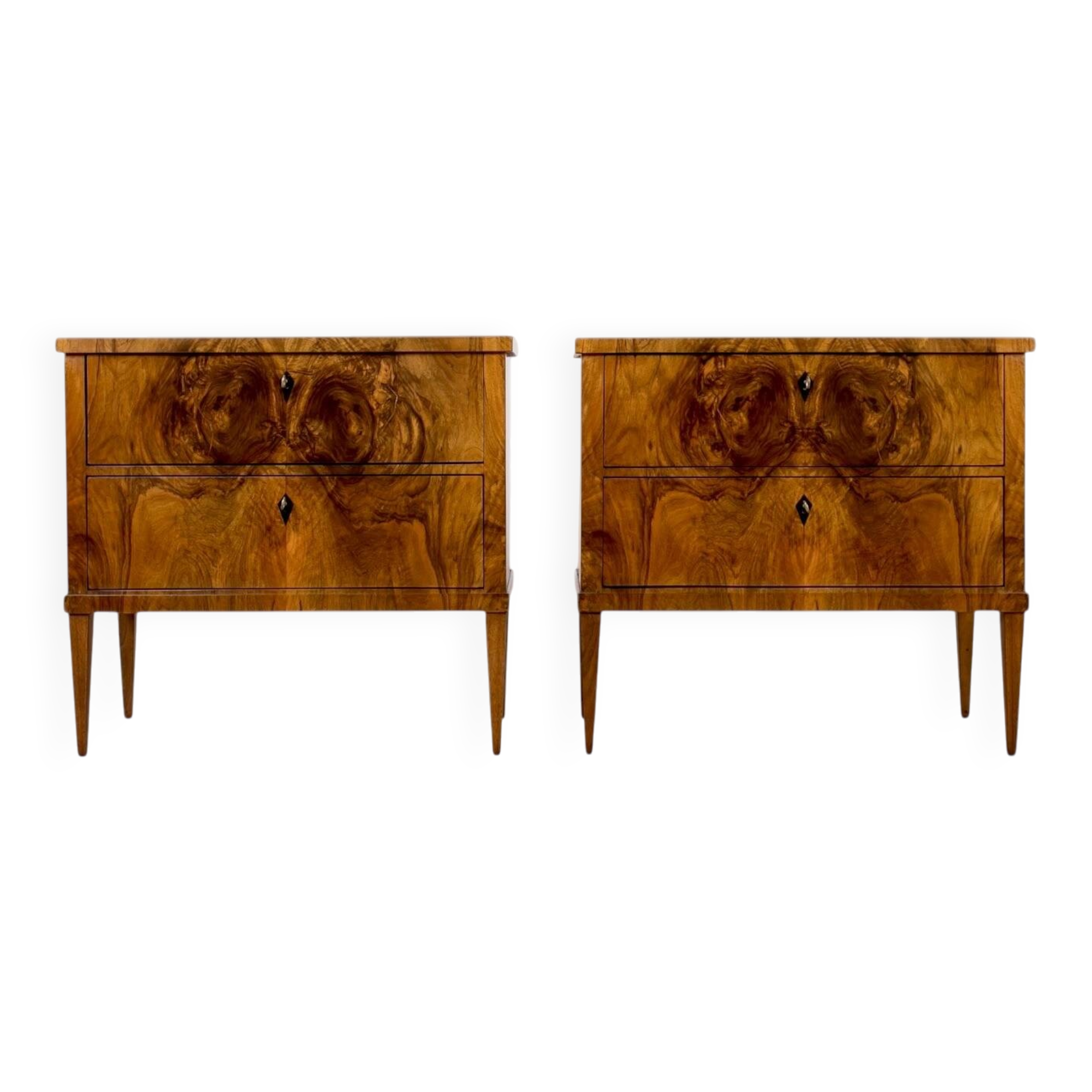 Elegant pair of Biedermeier style walnut commodes, Germany, French polish.