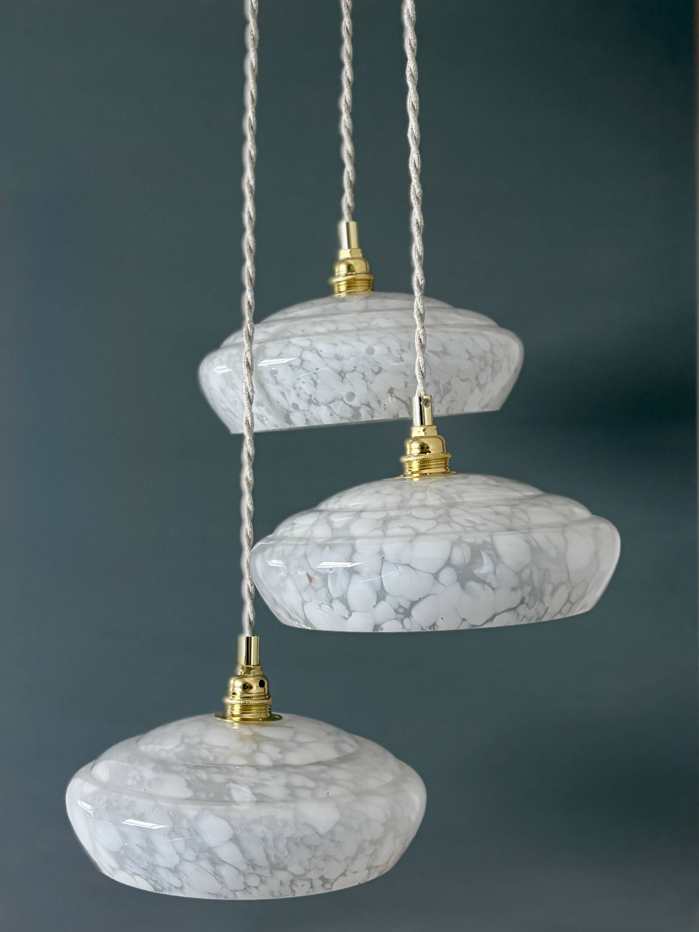 Vintage triple suspension lampshade in Clichy glass bench