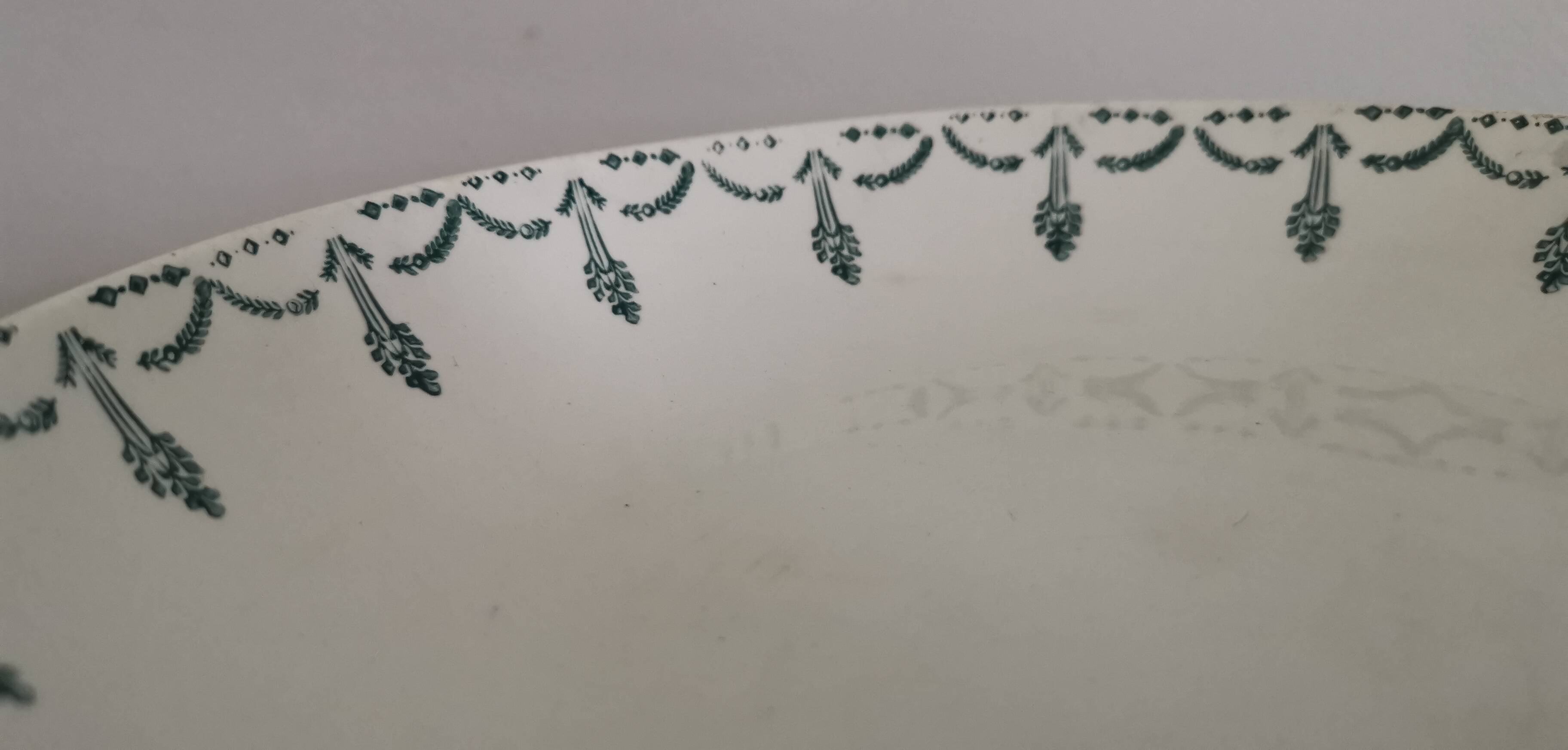 Old Gien iron earth compote bowl with green garland 1900-1930