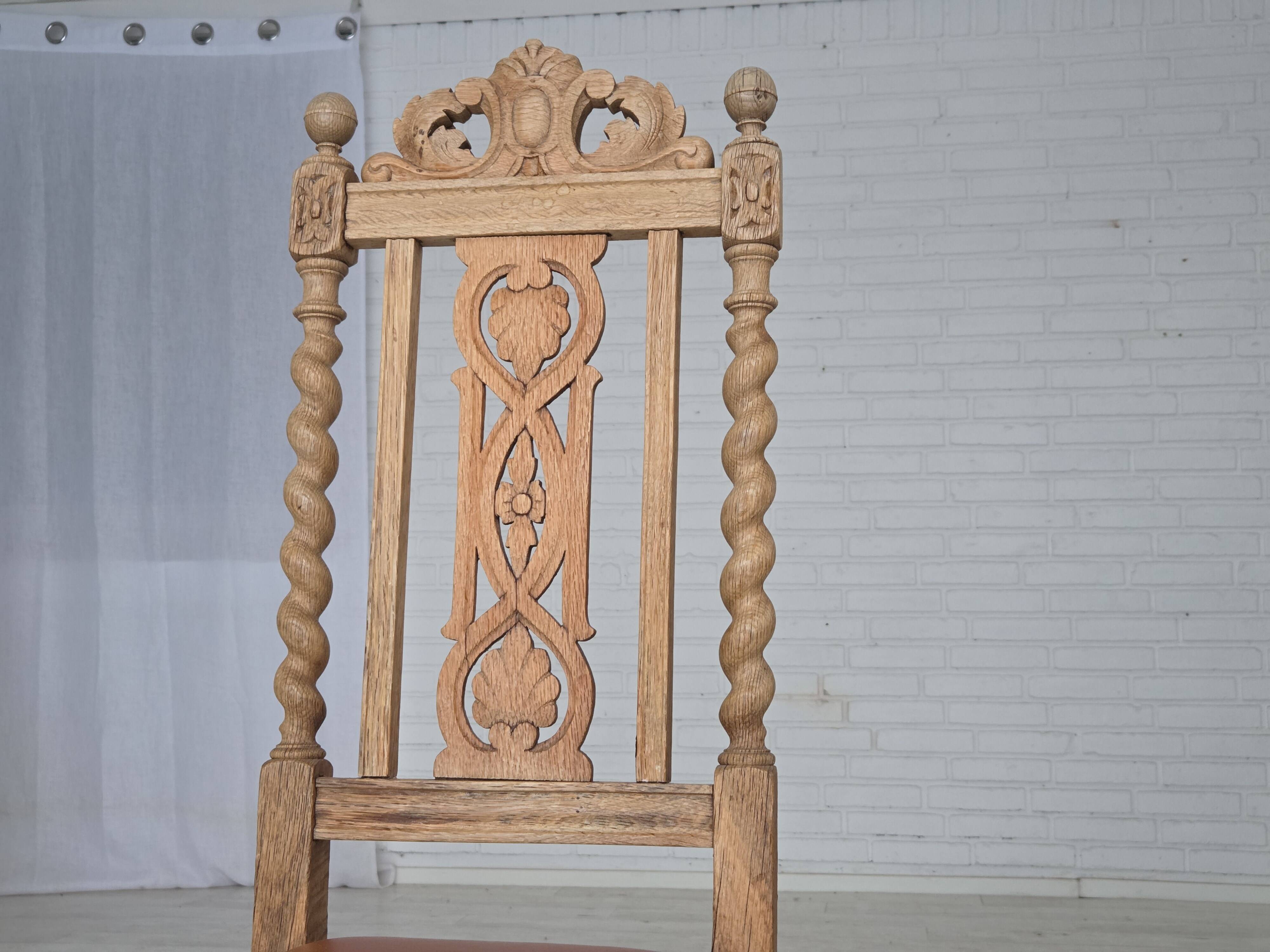 1930s, set of 4 Danish dining chairs, carved oak wood, furniture leather.