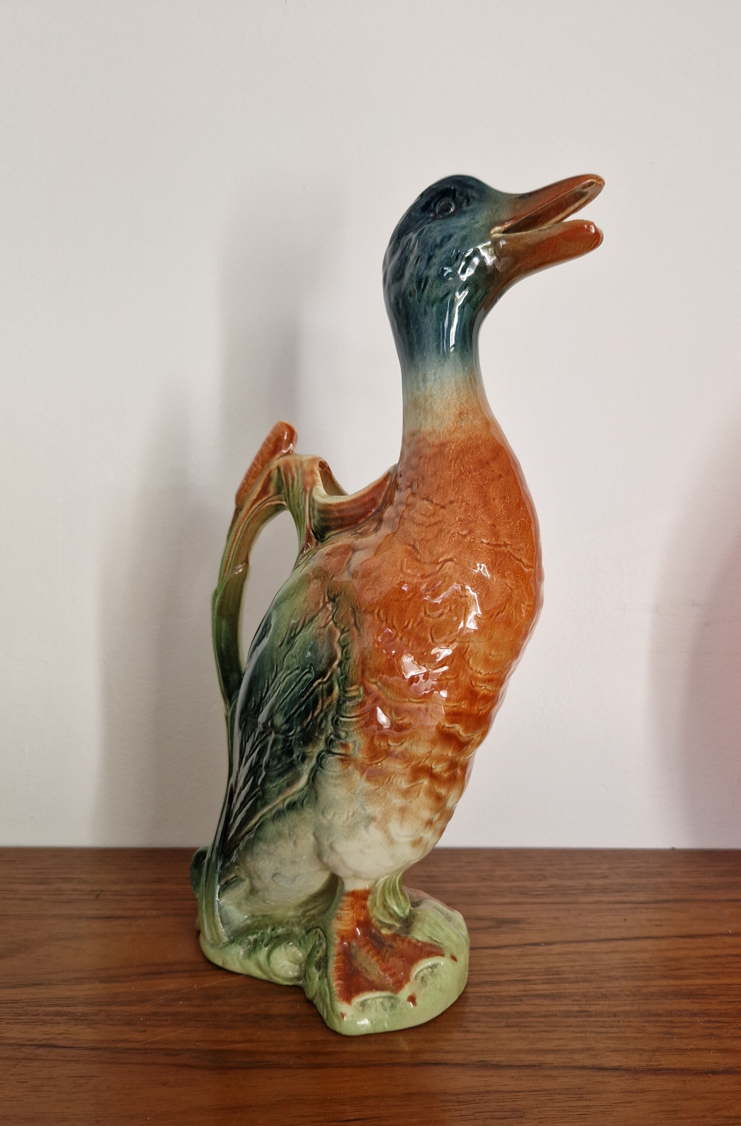Duck pitcher St Clément