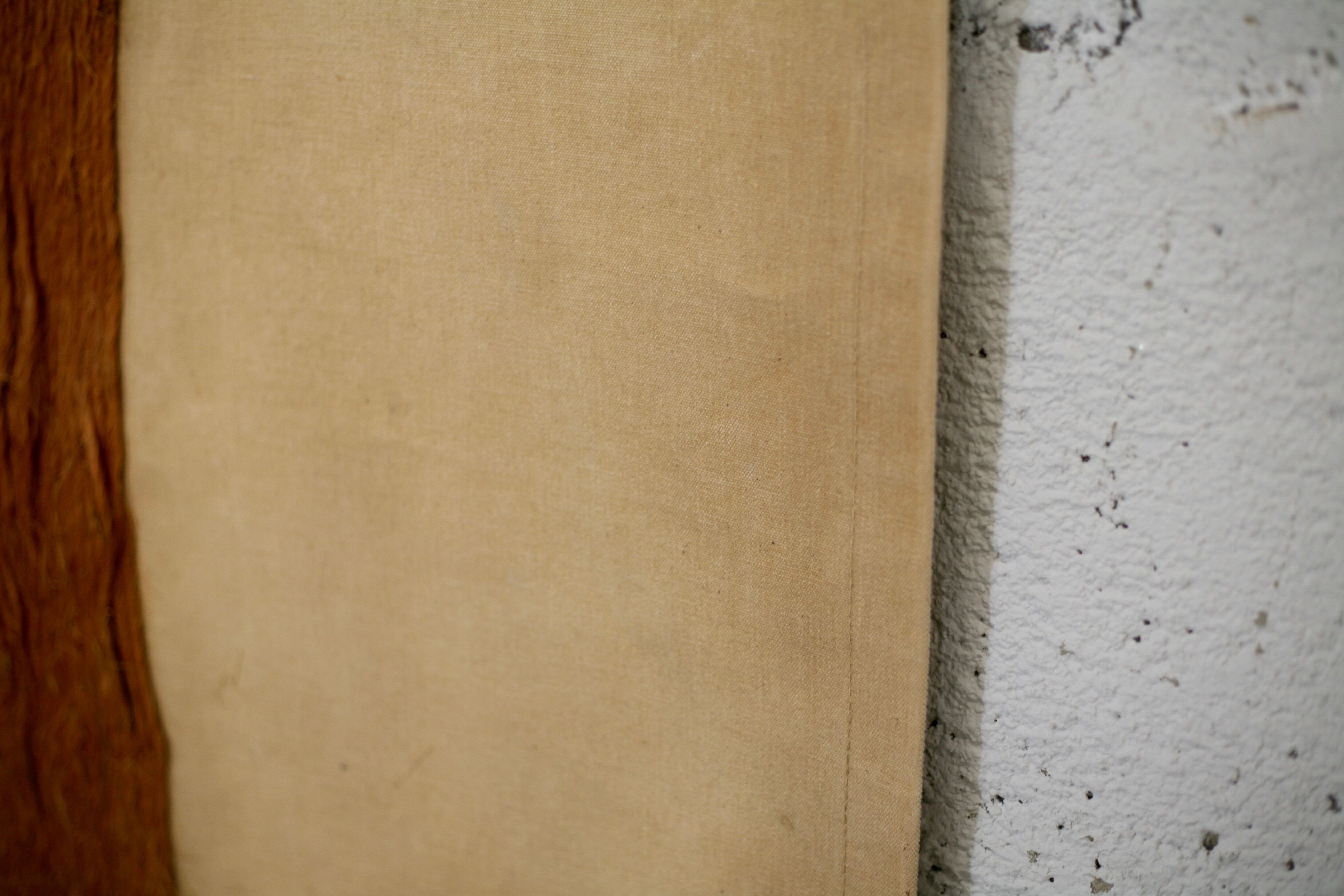 Tapisserie en fibres collées, forme libre, France, circa 1960