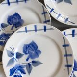 Lot of 7 dinner plates with the blue floral decoration pottery of Longchamp