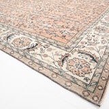 Oversize salmon rug 326x224cm