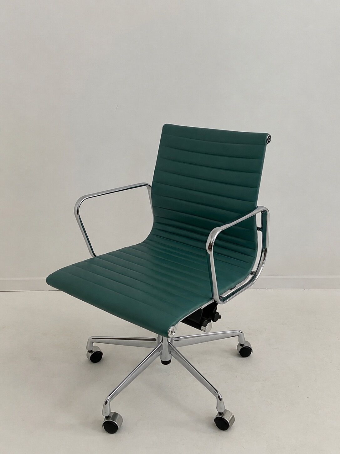 chaises de bureau design vintage