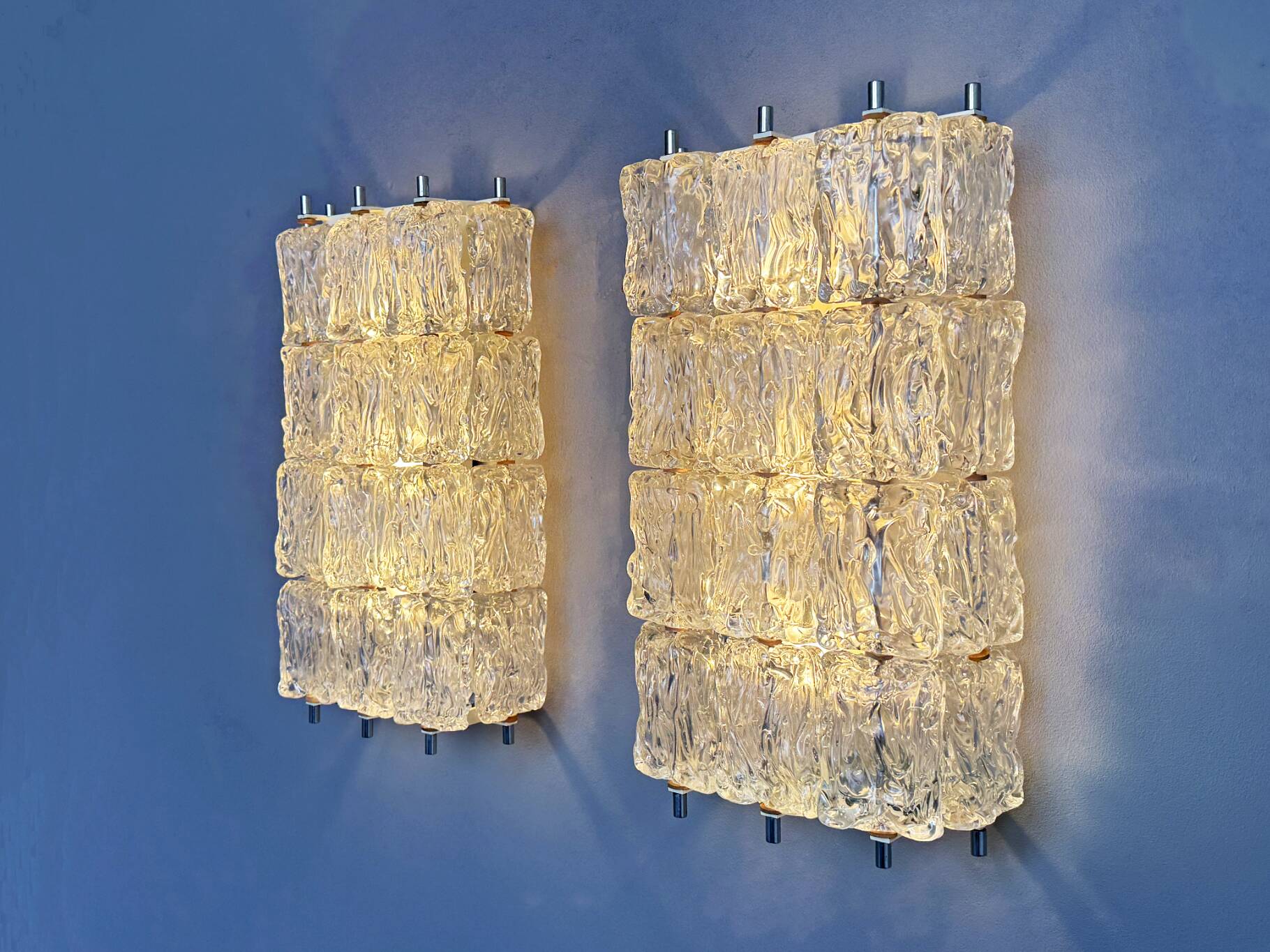 Pair of frosted glass wall sconces by Barovier & Toso, Italy, 1960s