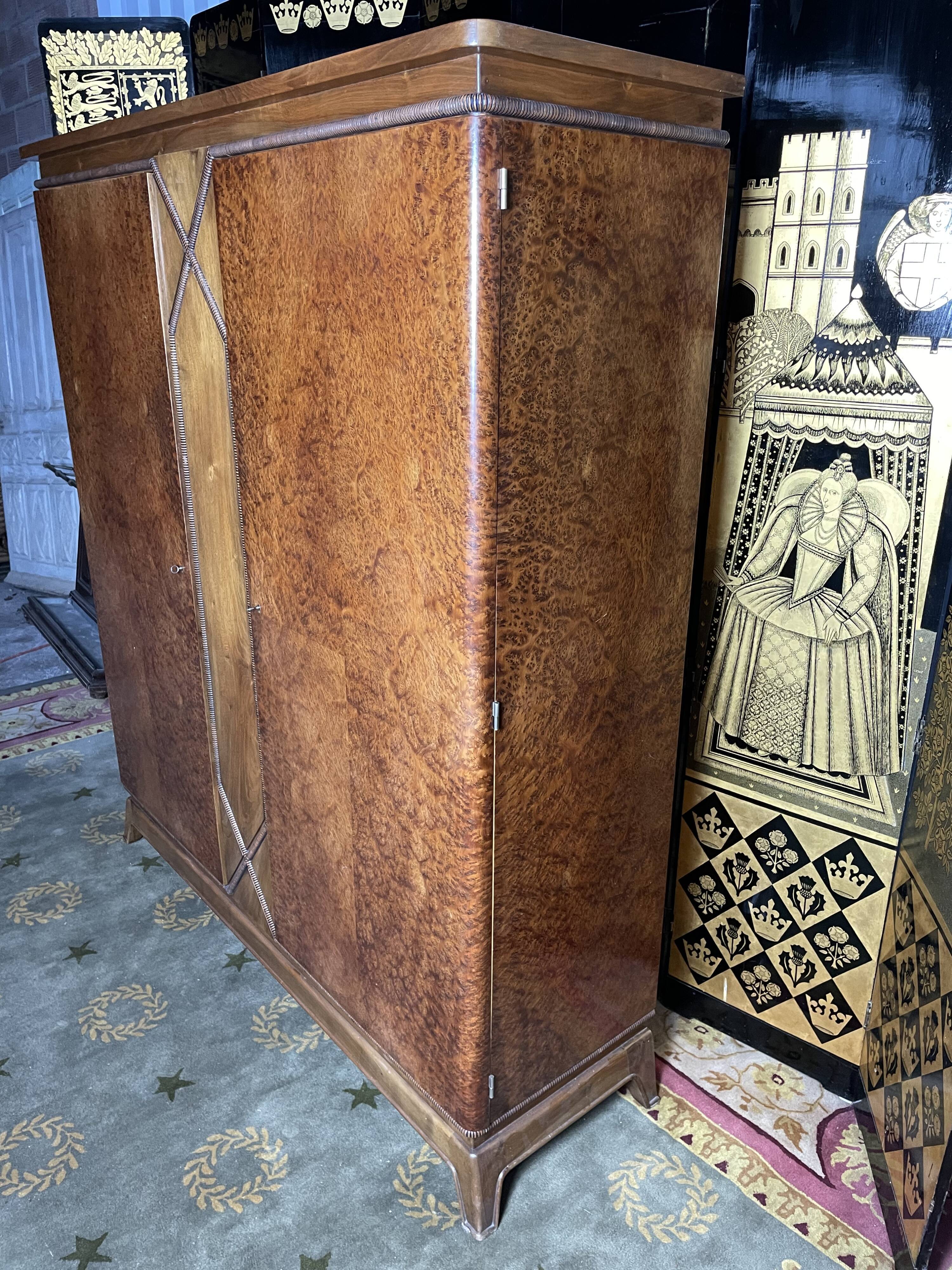 Wardrobe - lingère Art Deco period