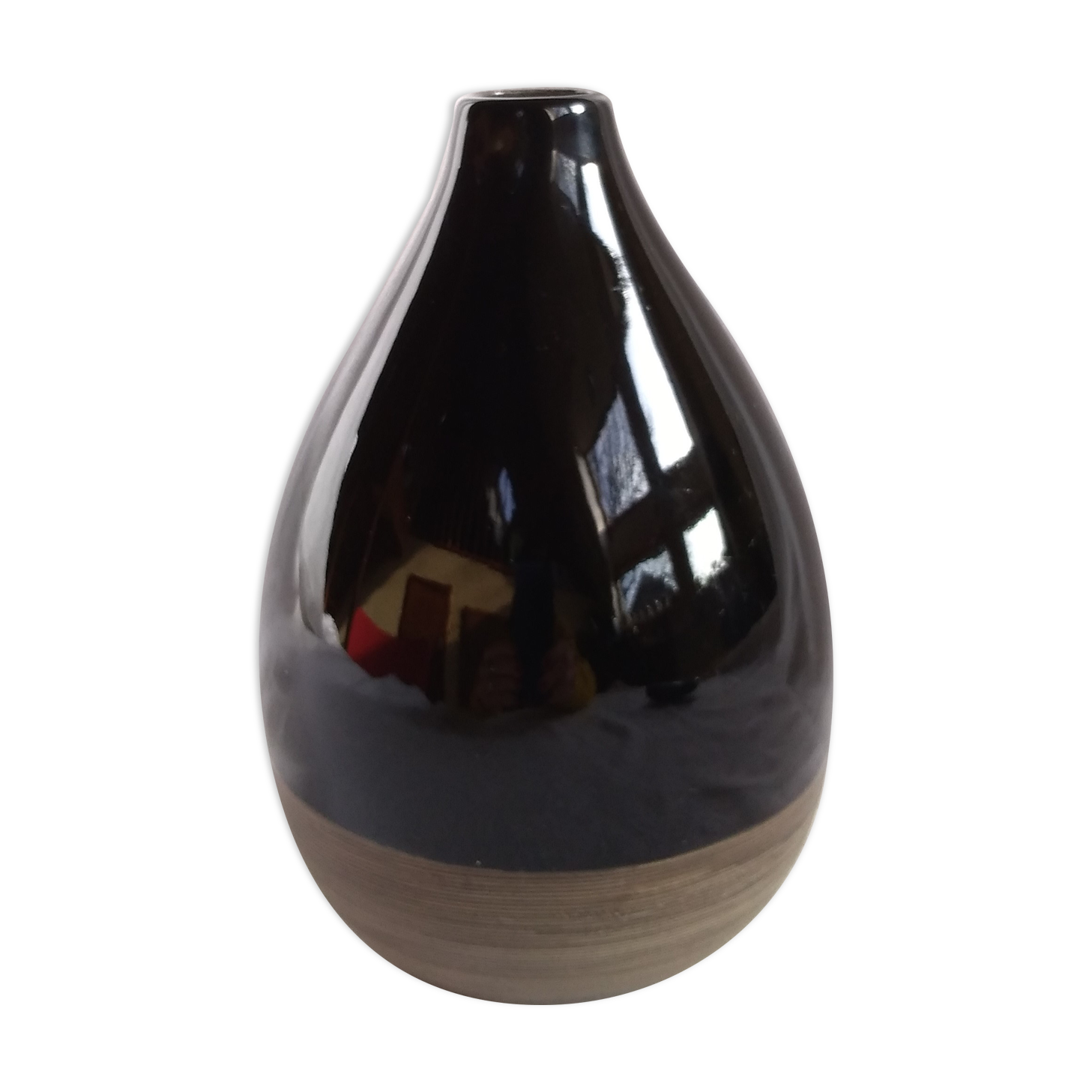 Ceramic vase drop shape