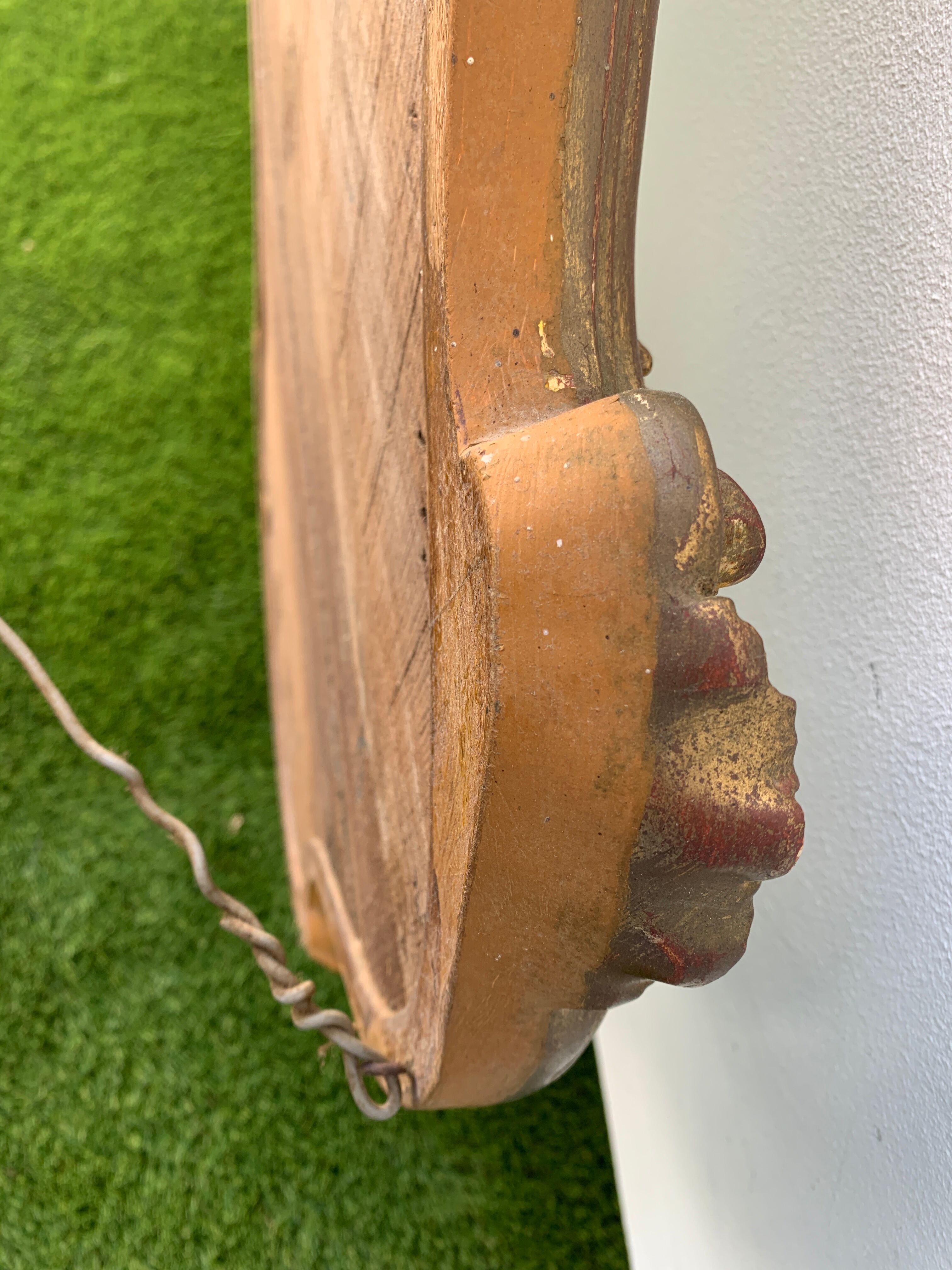 Old mirror in carved wood and gilded leaf, Louis XV rocaille style, twentieth century 59x87cm