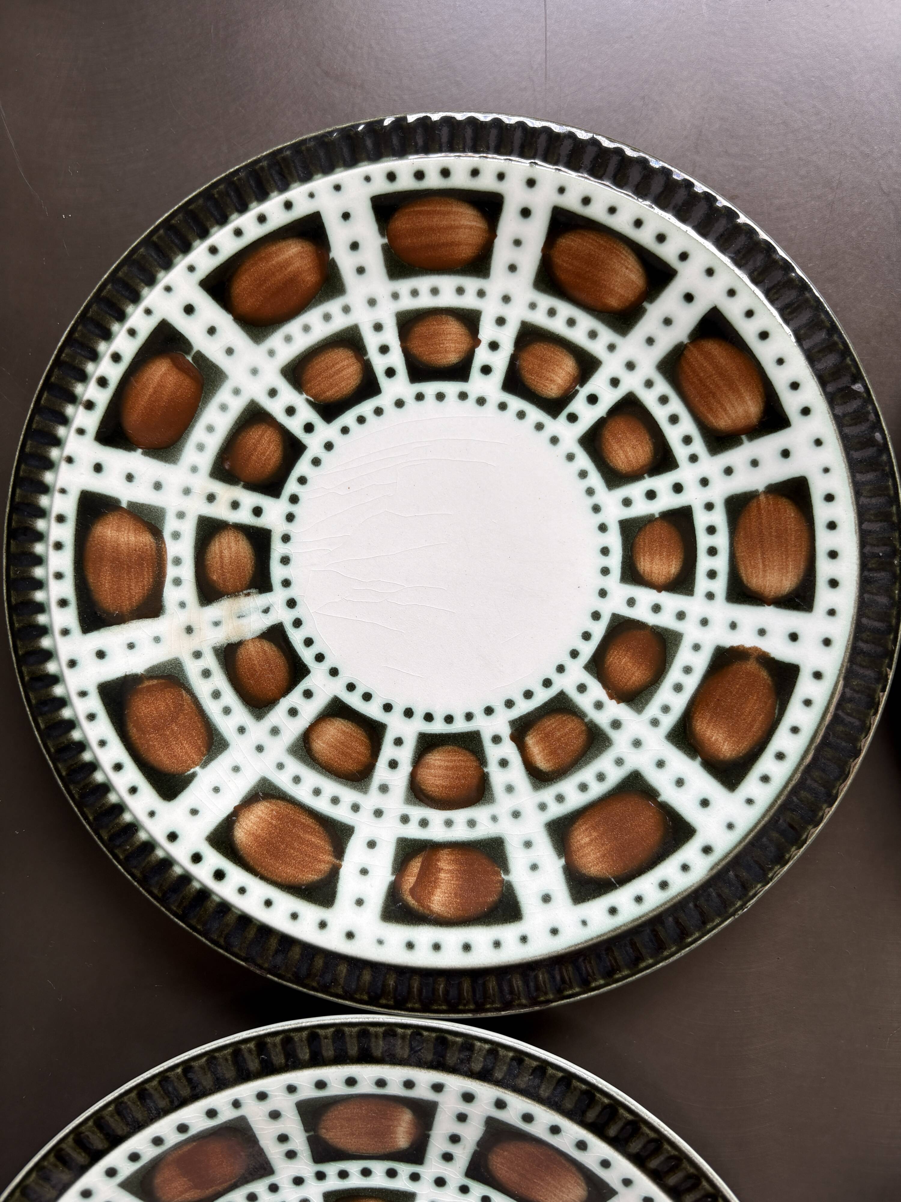 6 Assiettes à dessert vintage BOCH La Louvière