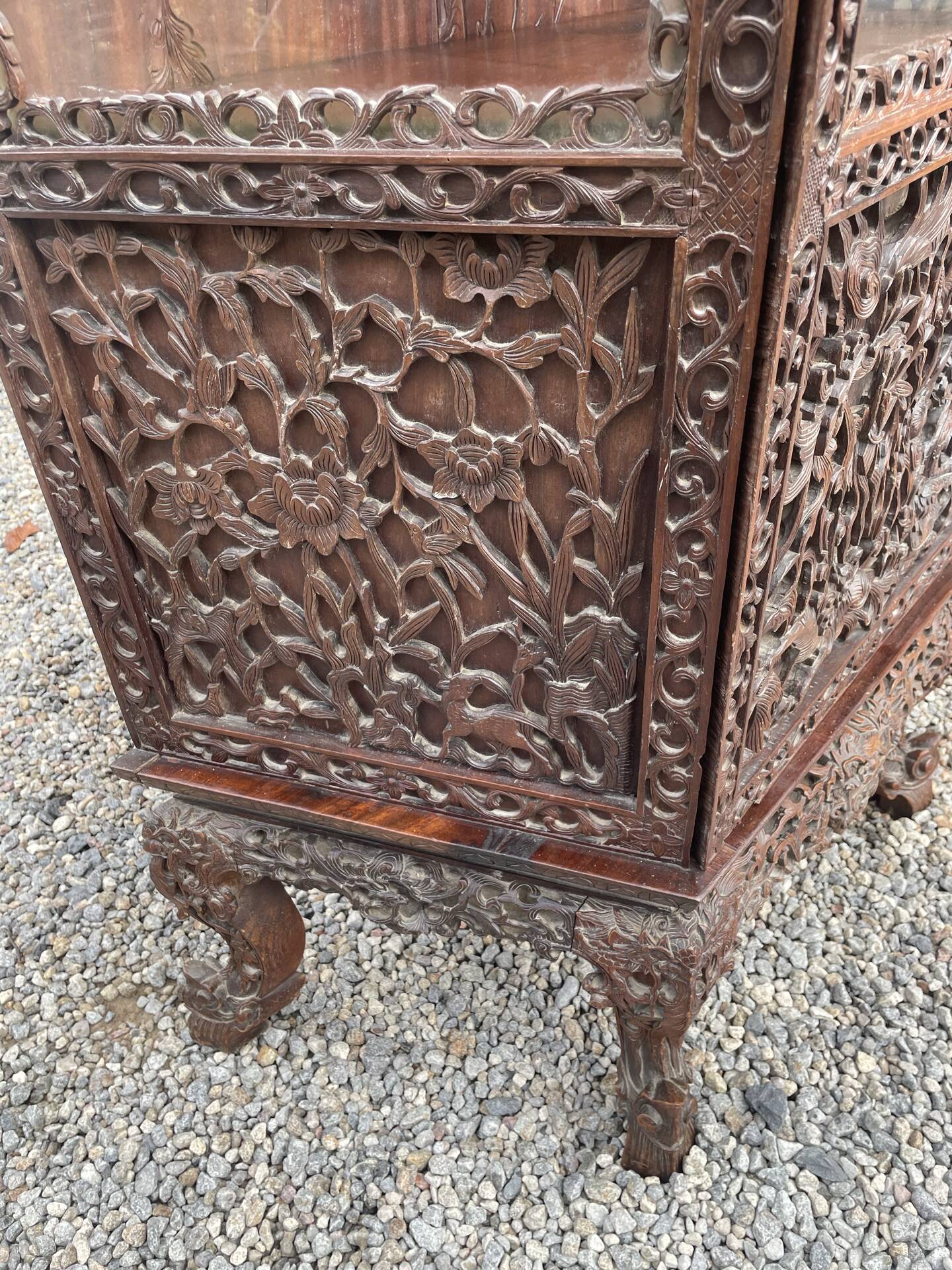 Vitrine cabinet de présentation chinois