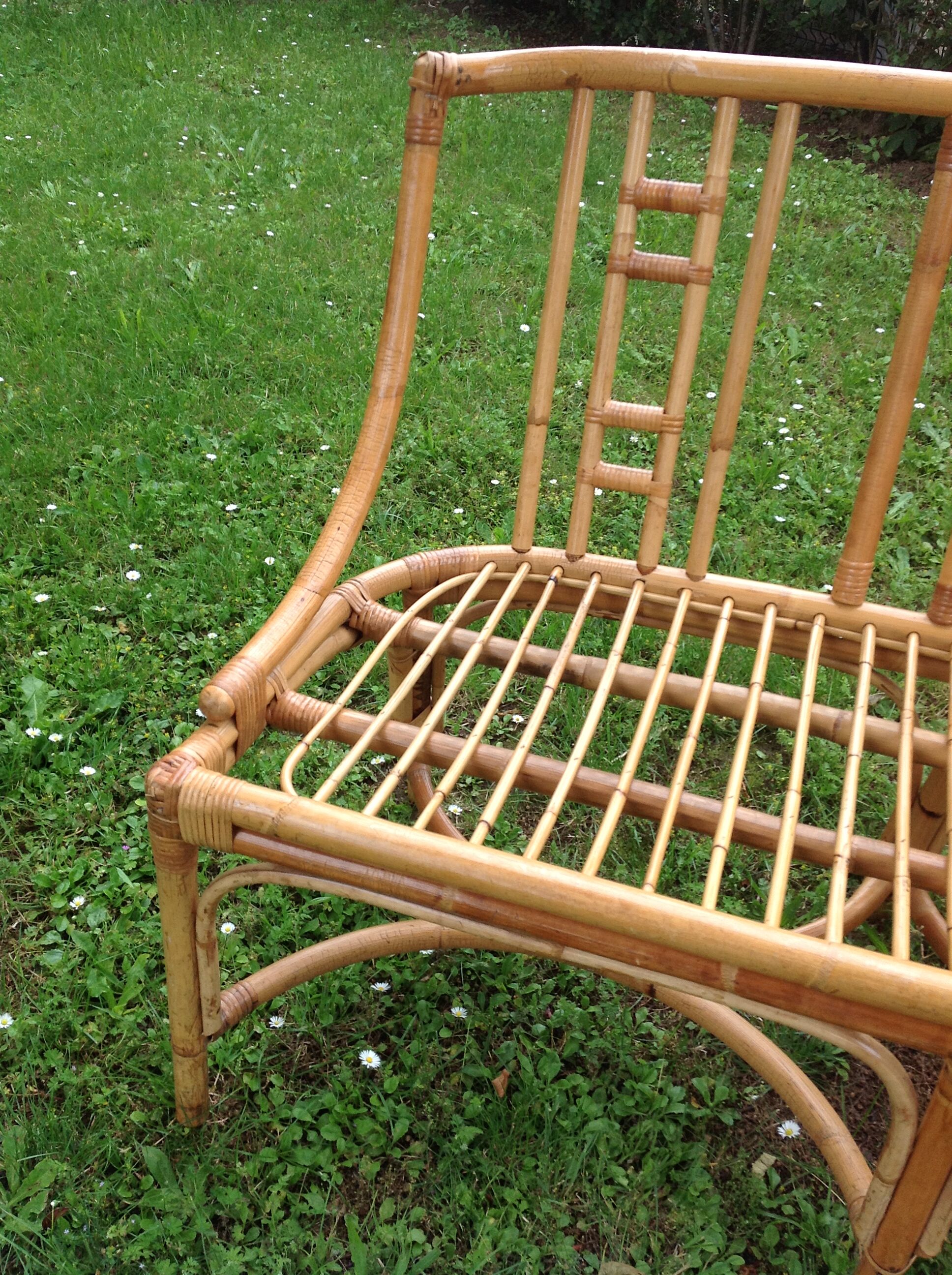 Paire de canapés en rotin vintage