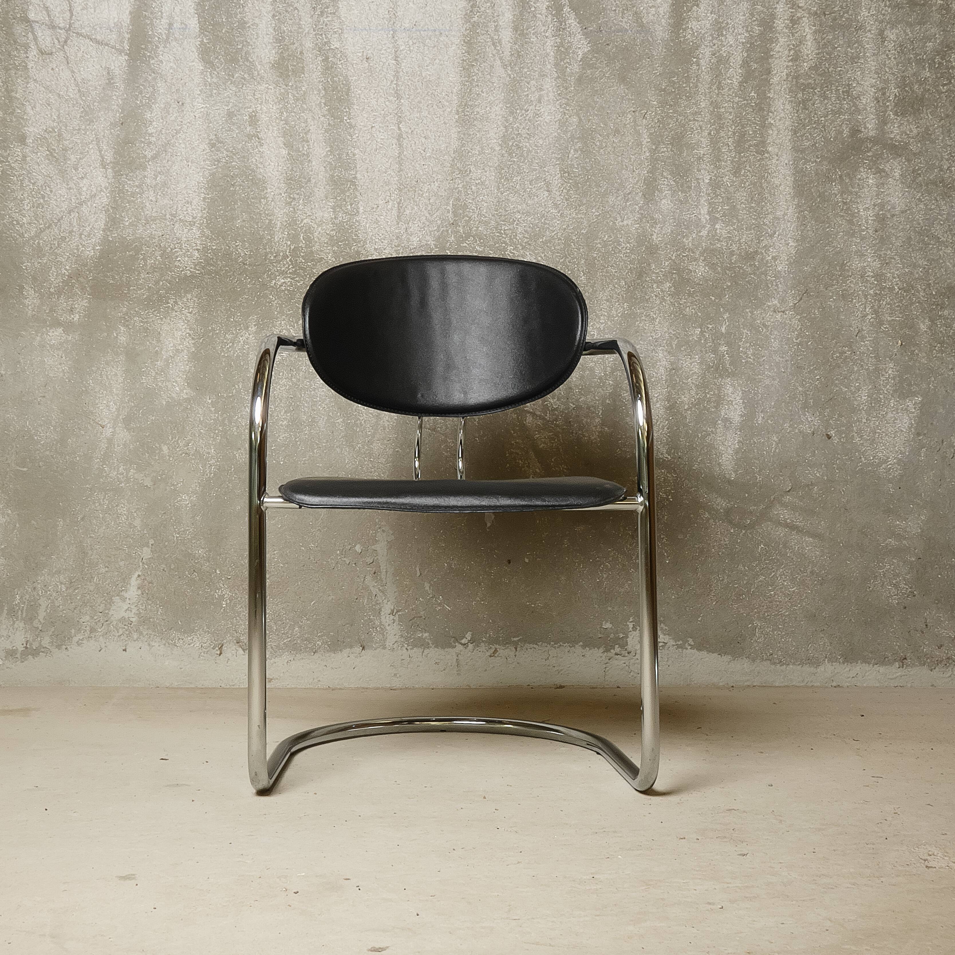 Effezeta (attributed) - Suite of eight cantilever armchairs - c. 1980 - Italy