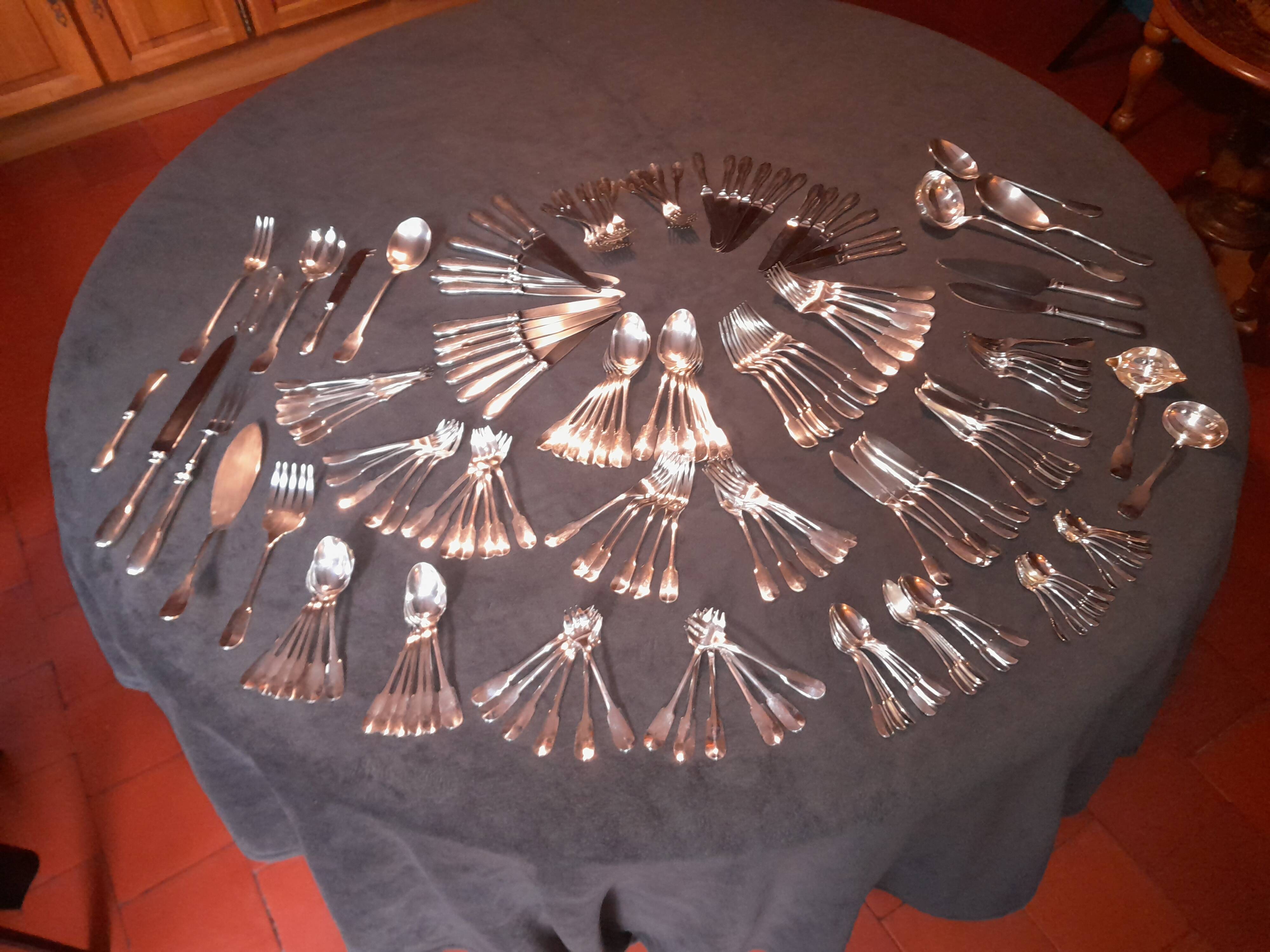 household set 172 pieces Christofle model Cluny