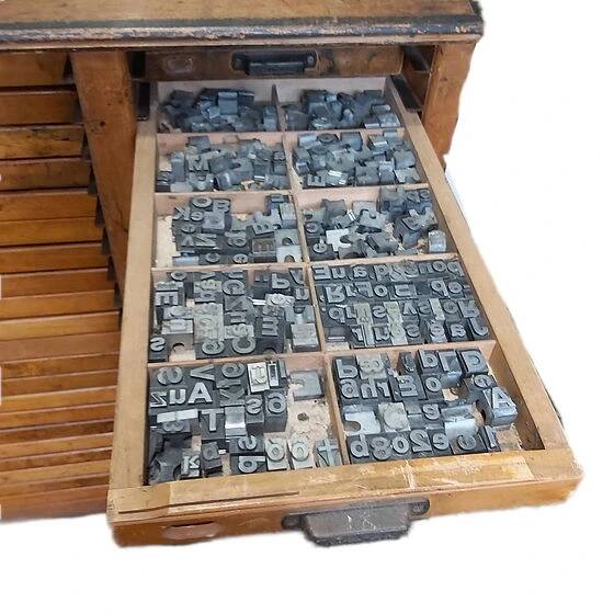 Printing furniture from the 1930s by Croon.